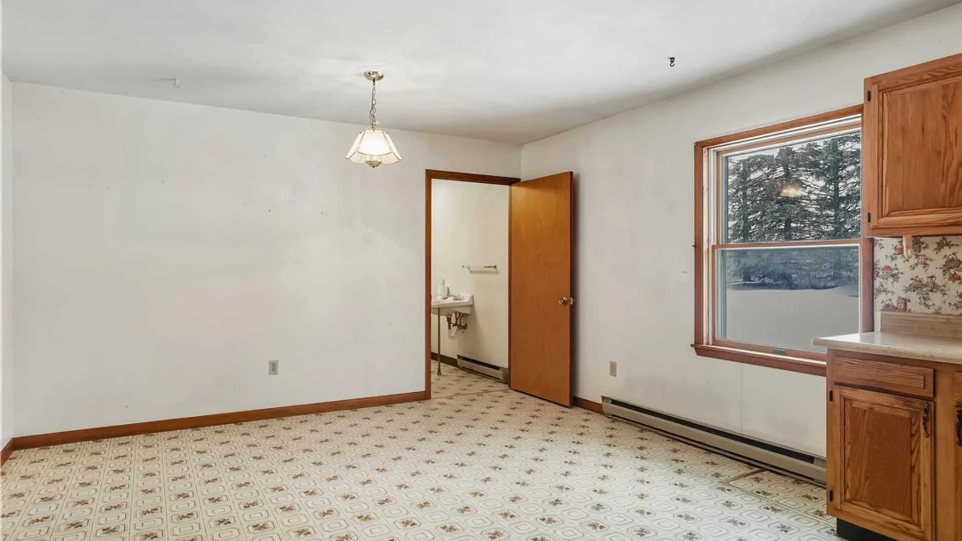 Property at 5 Marion Lane, Lansing, NY 14882 8