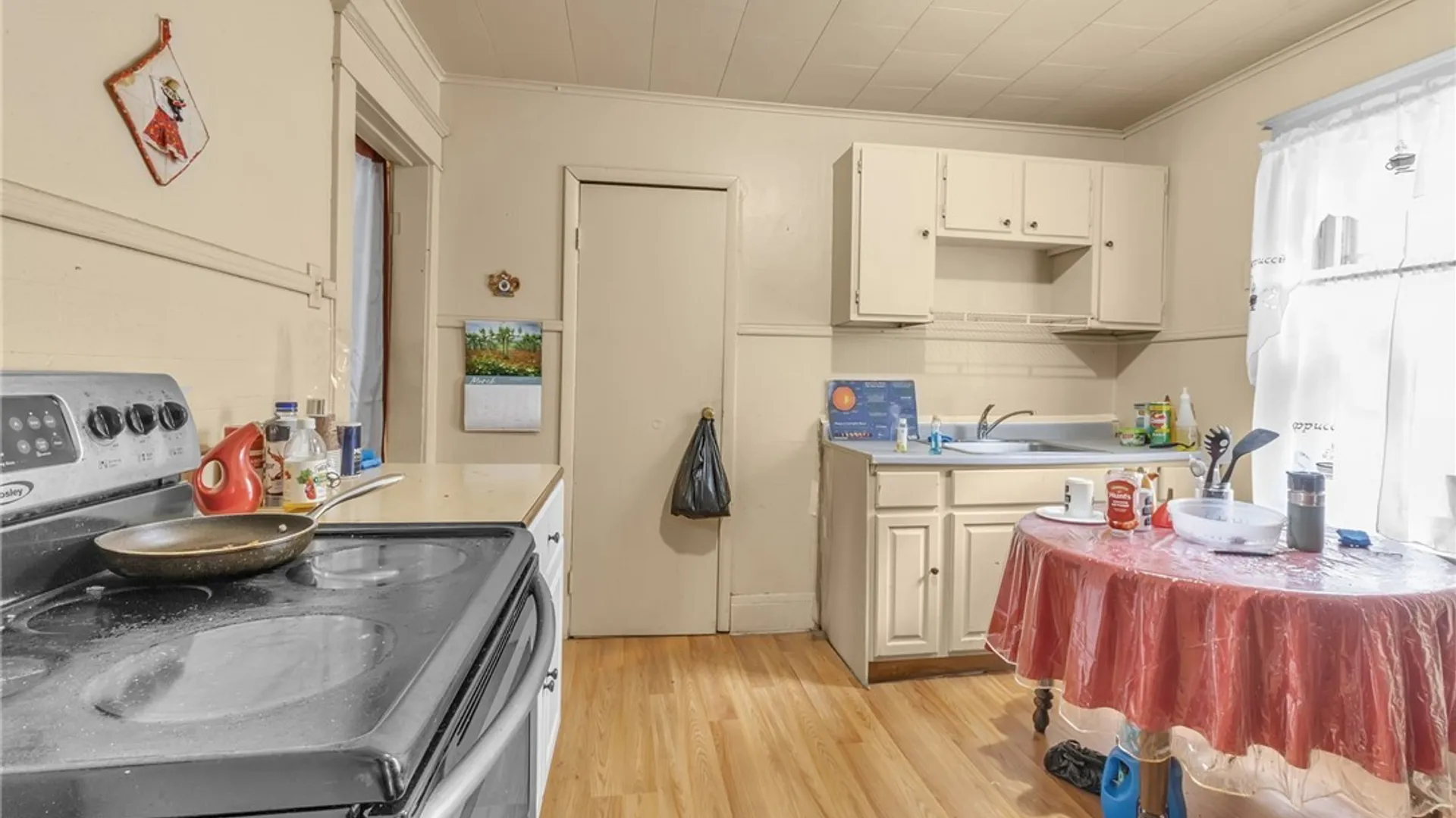 Property at 72 Sunset Street, Buffalo, NY 14207 20