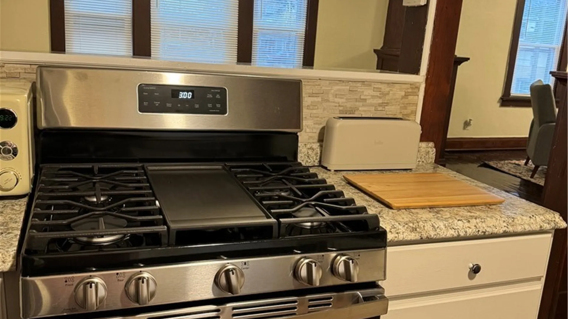 Property at 72 Sunset Street, Buffalo, NY 14207 35