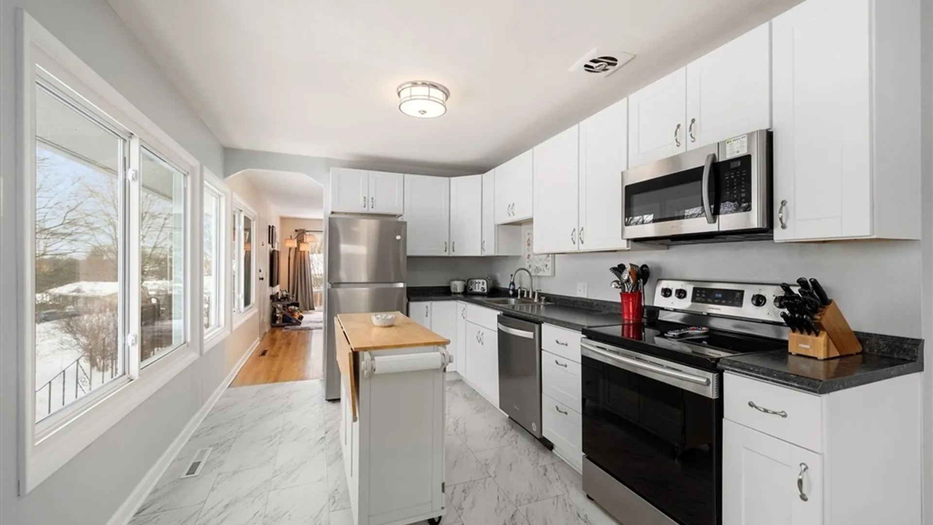 Property at 109 Barclay Road, Camillus, NY 13031 14