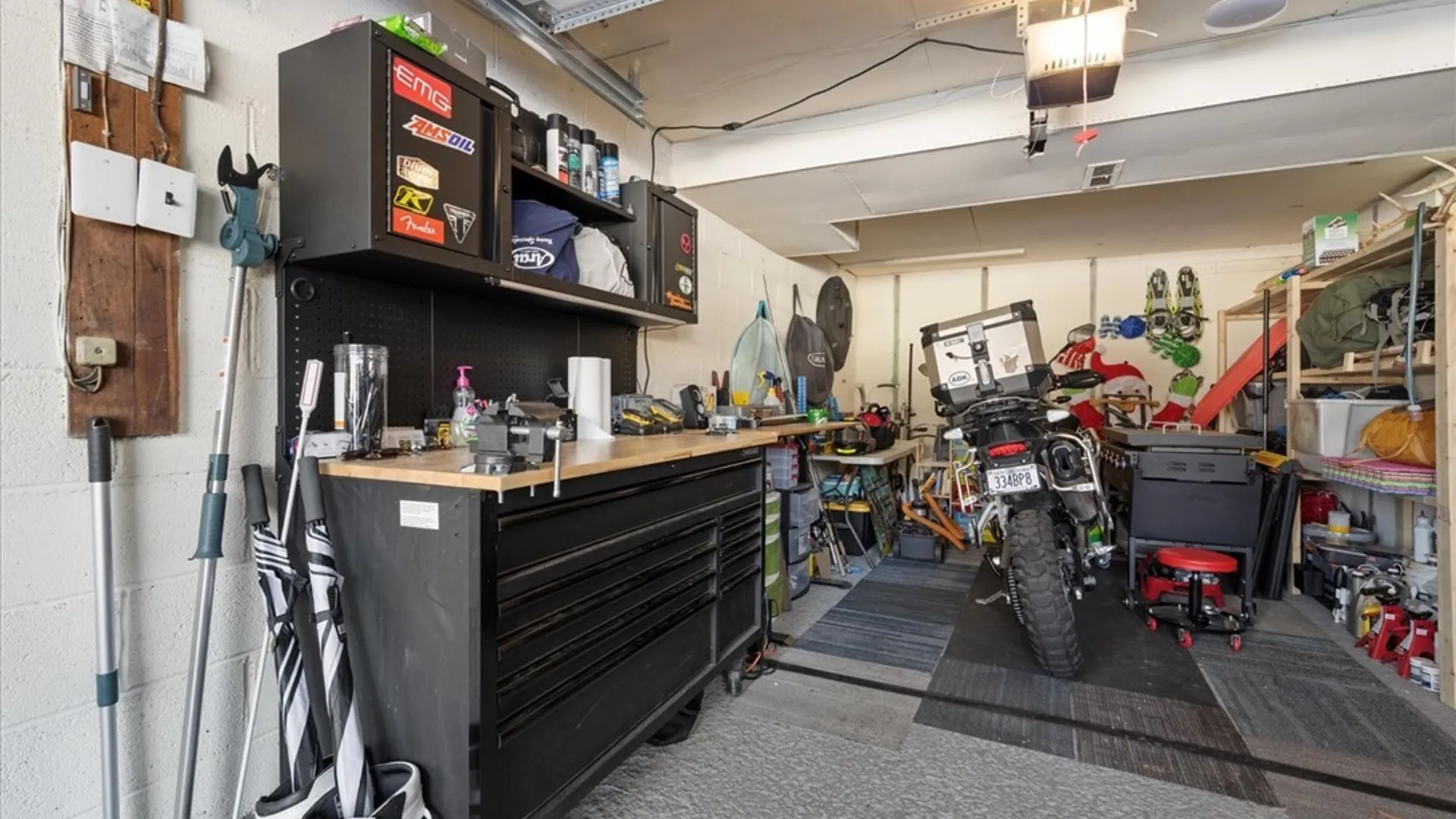 Property at 109 Barclay Road, Camillus, NY 13031 36