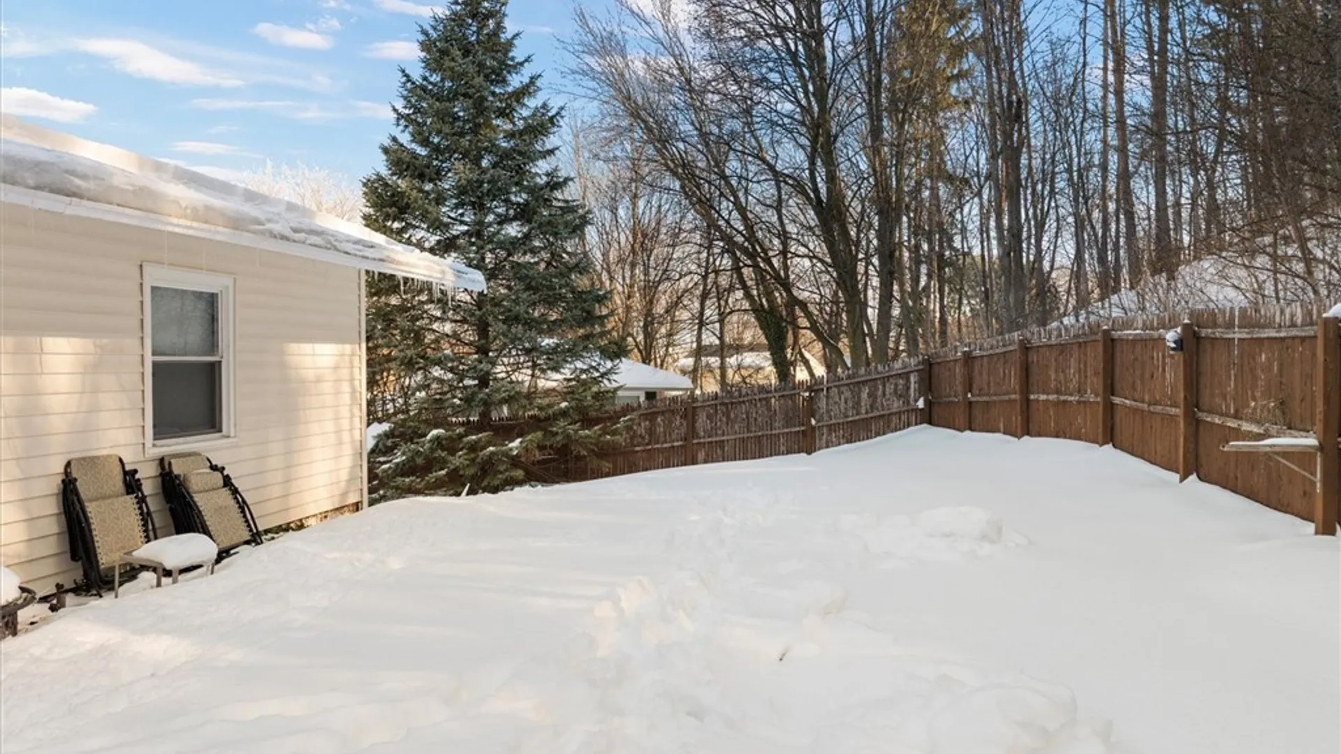 Property at 109 Barclay Road, Camillus, NY 13031 39