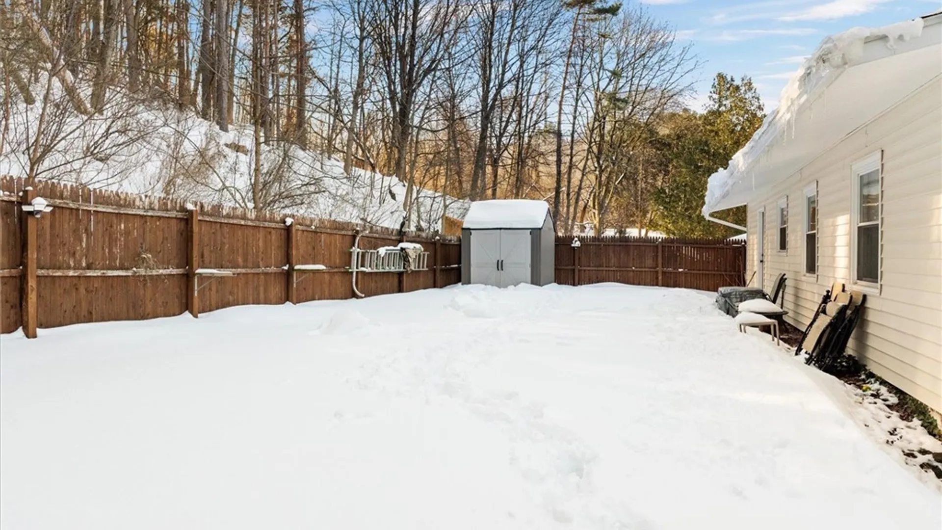 Property at 109 Barclay Road, Camillus, NY 13031 43