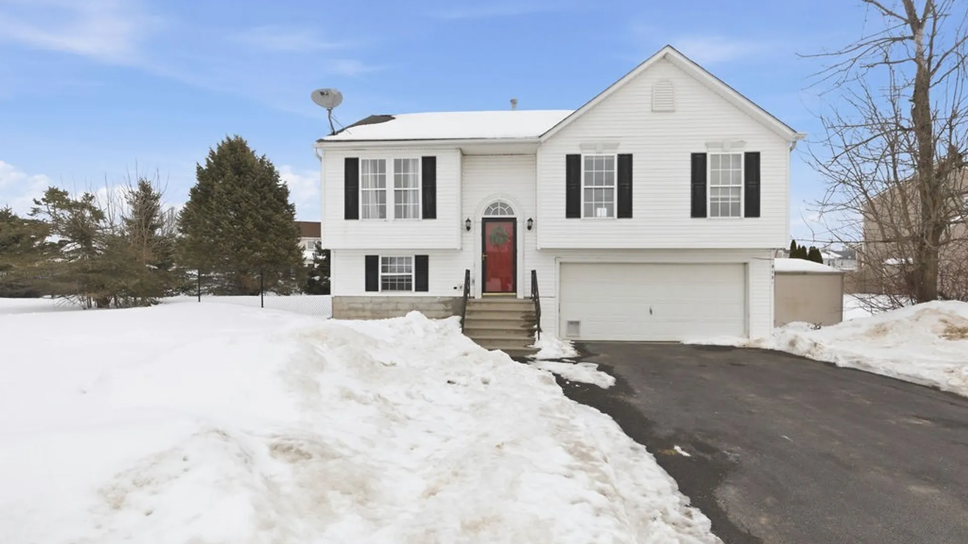 Property at 9391 Jacob Lane, Cicero, NY 13029 37