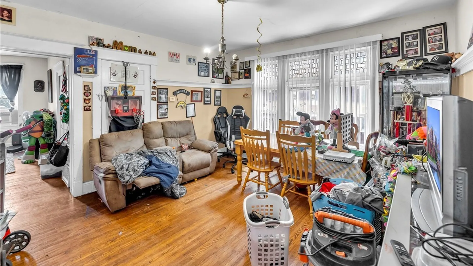 Property at 32 Richfield Avenue, Buffalo, NY 14220 17