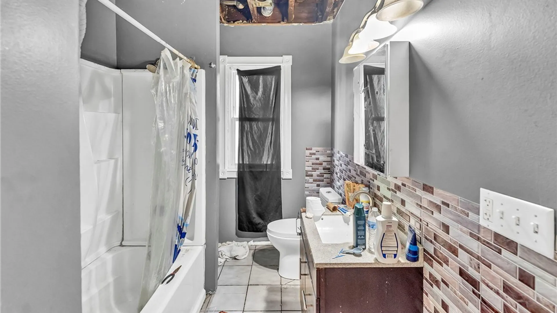 Property at 32 Richfield Avenue, Buffalo, NY 14220 29