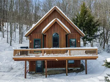 1013 Eagle Drive, Great Valley, NY 14741