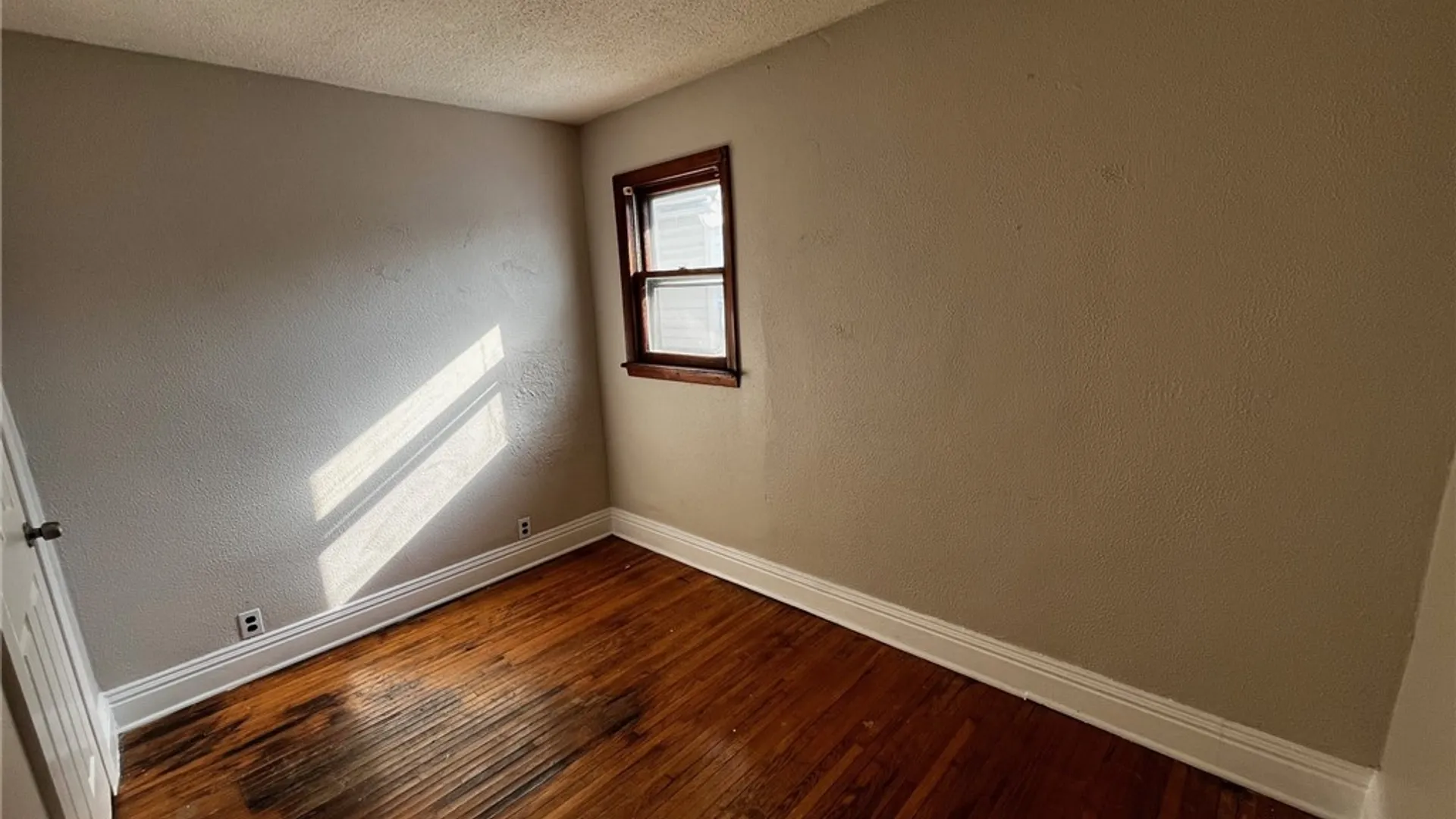 Property at 400 Willett Street, Buffalo, NY 14206 11