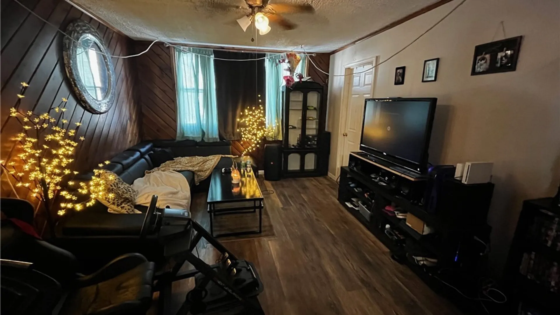 Property at 400 Willett Street, Buffalo, NY 14206 14