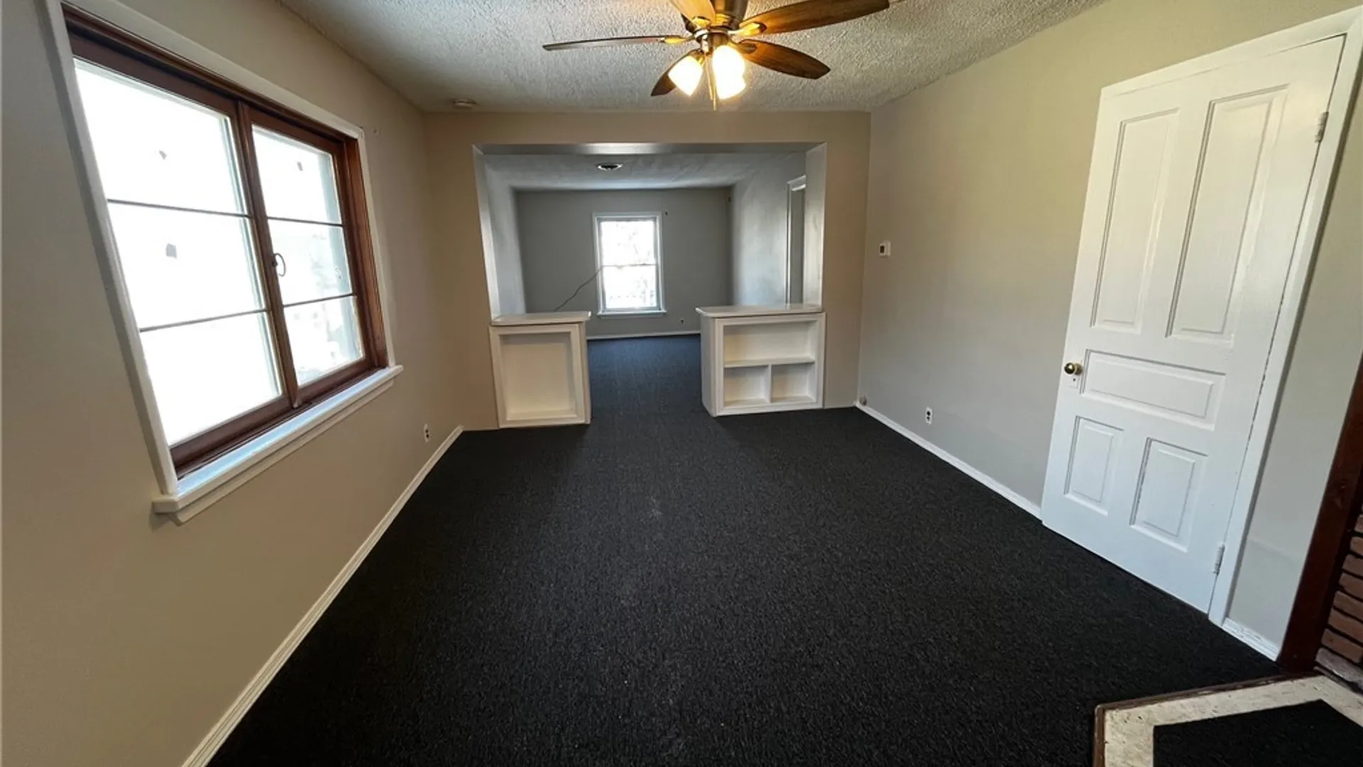 Property at 400 Willett Street, Buffalo, NY 14206 3