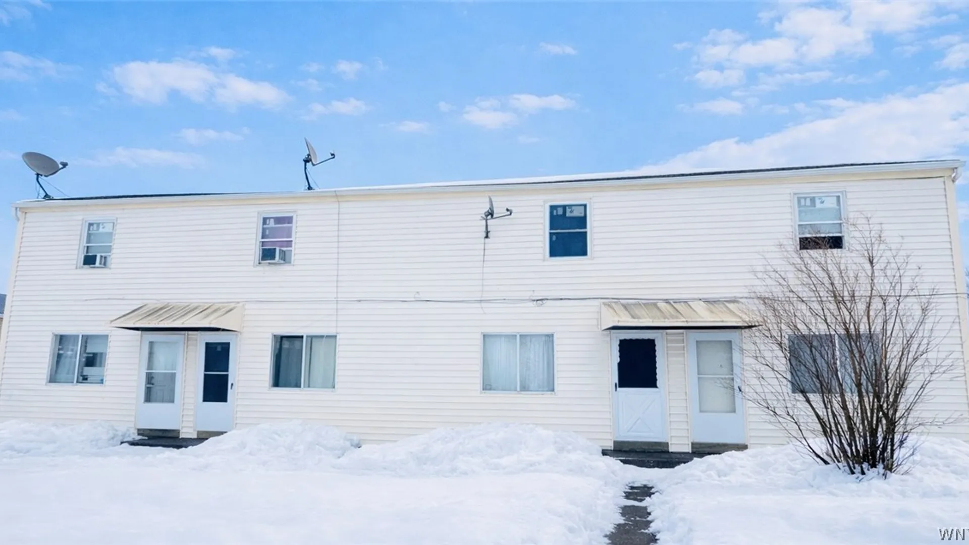 Property at 7 Trent Sq, Cheektowaga, NY 14225 25
