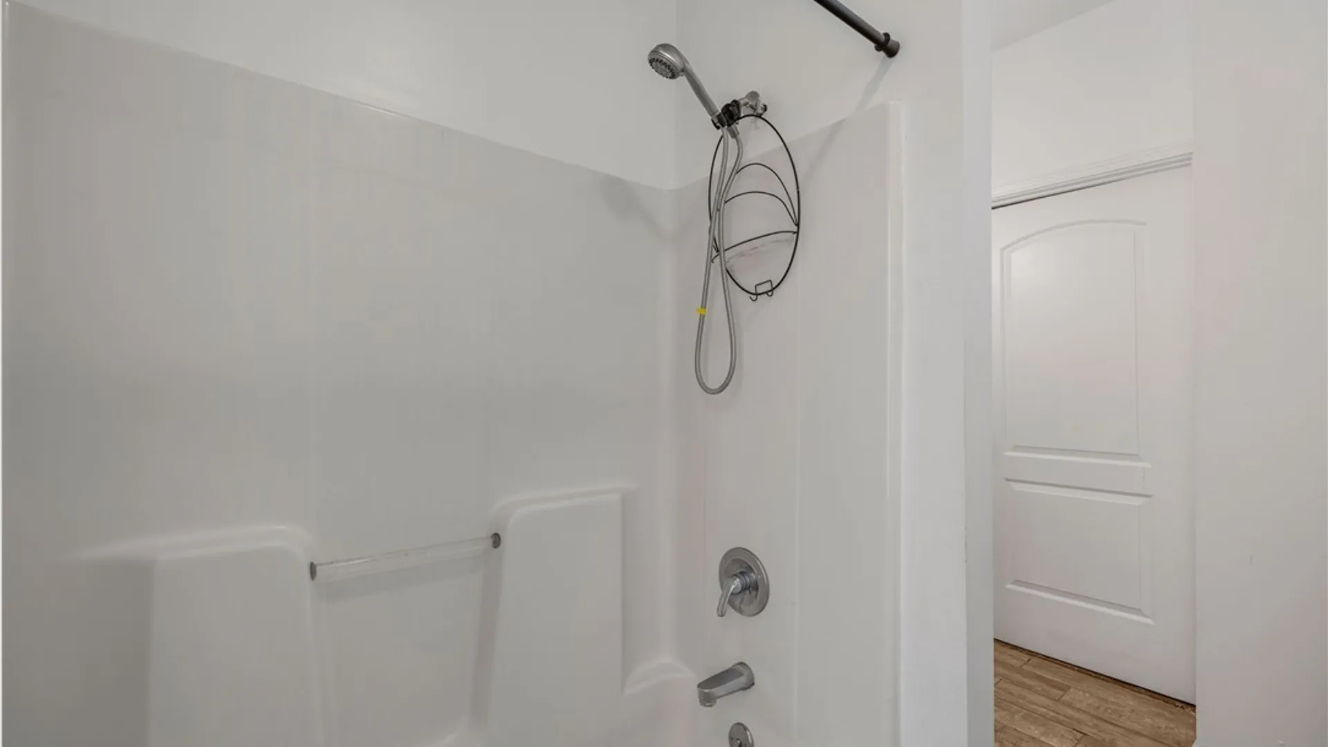 Property at 621 13th Street, Niagara Falls, NY 14301 15