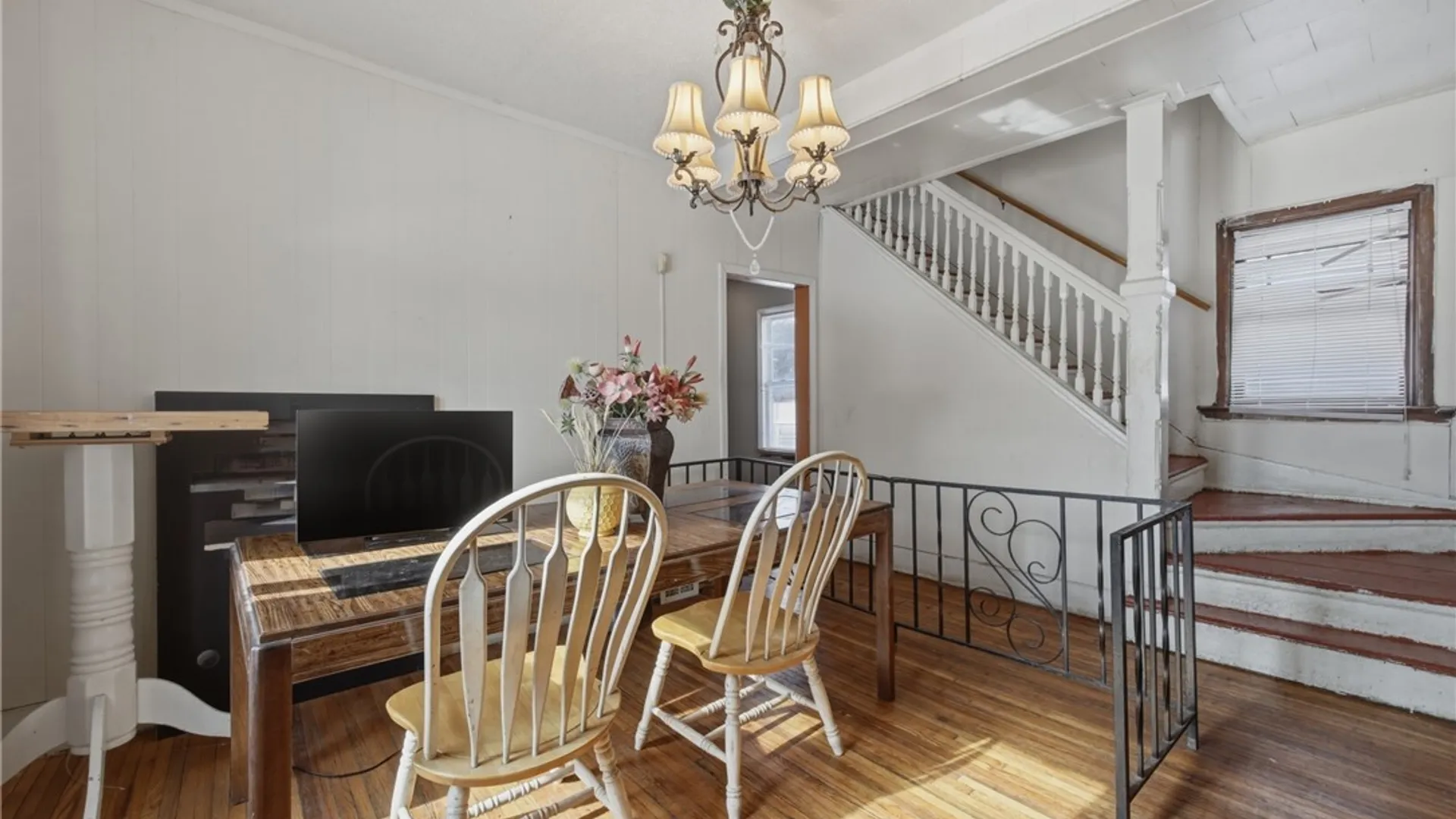 Property at 64 Verplanck Street, Buffalo, NY 14208 8