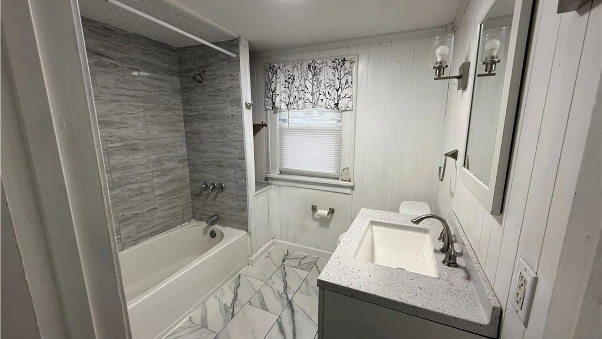 Property at 8 Elliott Avenue, Jamestown, NY 14701 13