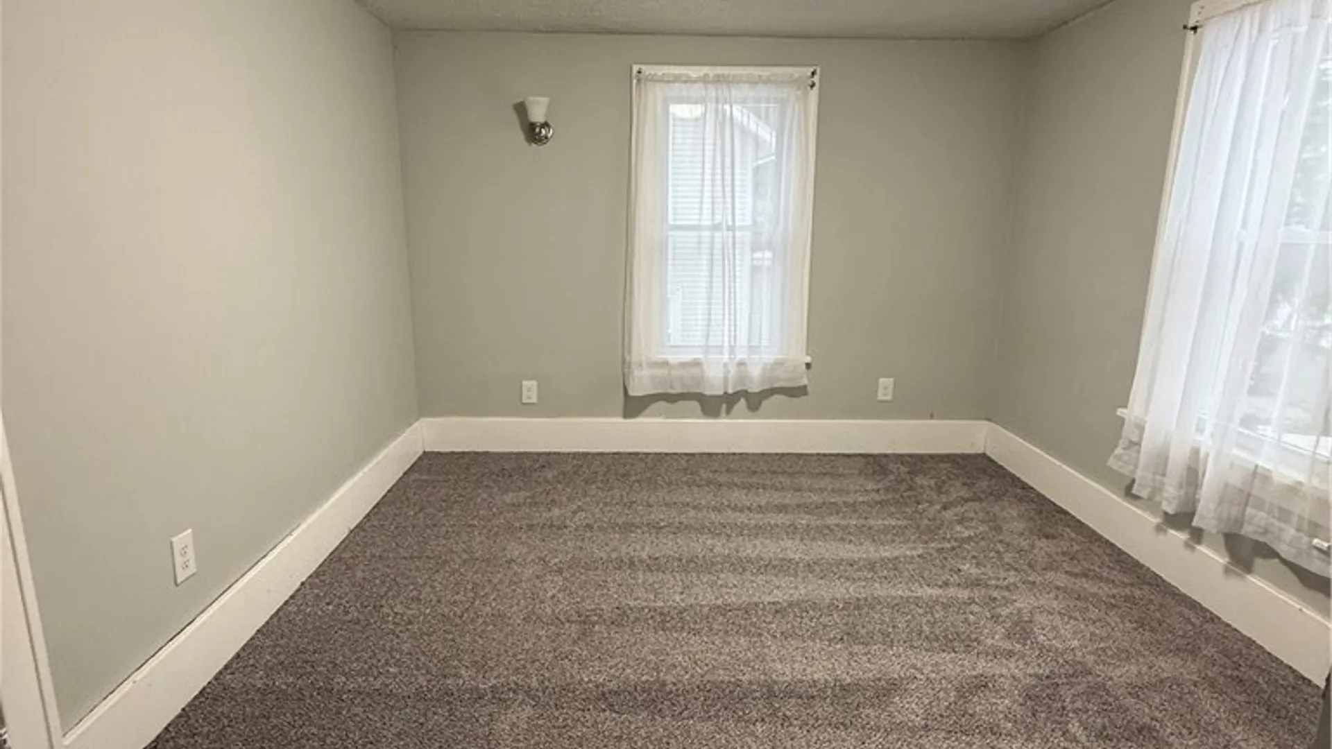 Property at 8 Elliott Avenue, Jamestown, NY 14701 18