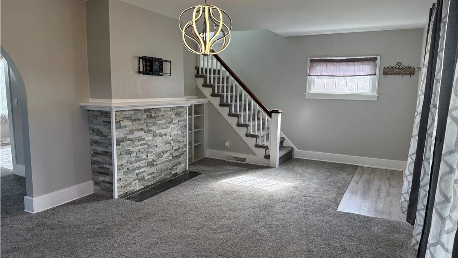 Property at 8 Elliott Avenue, Jamestown, NY 14701 5