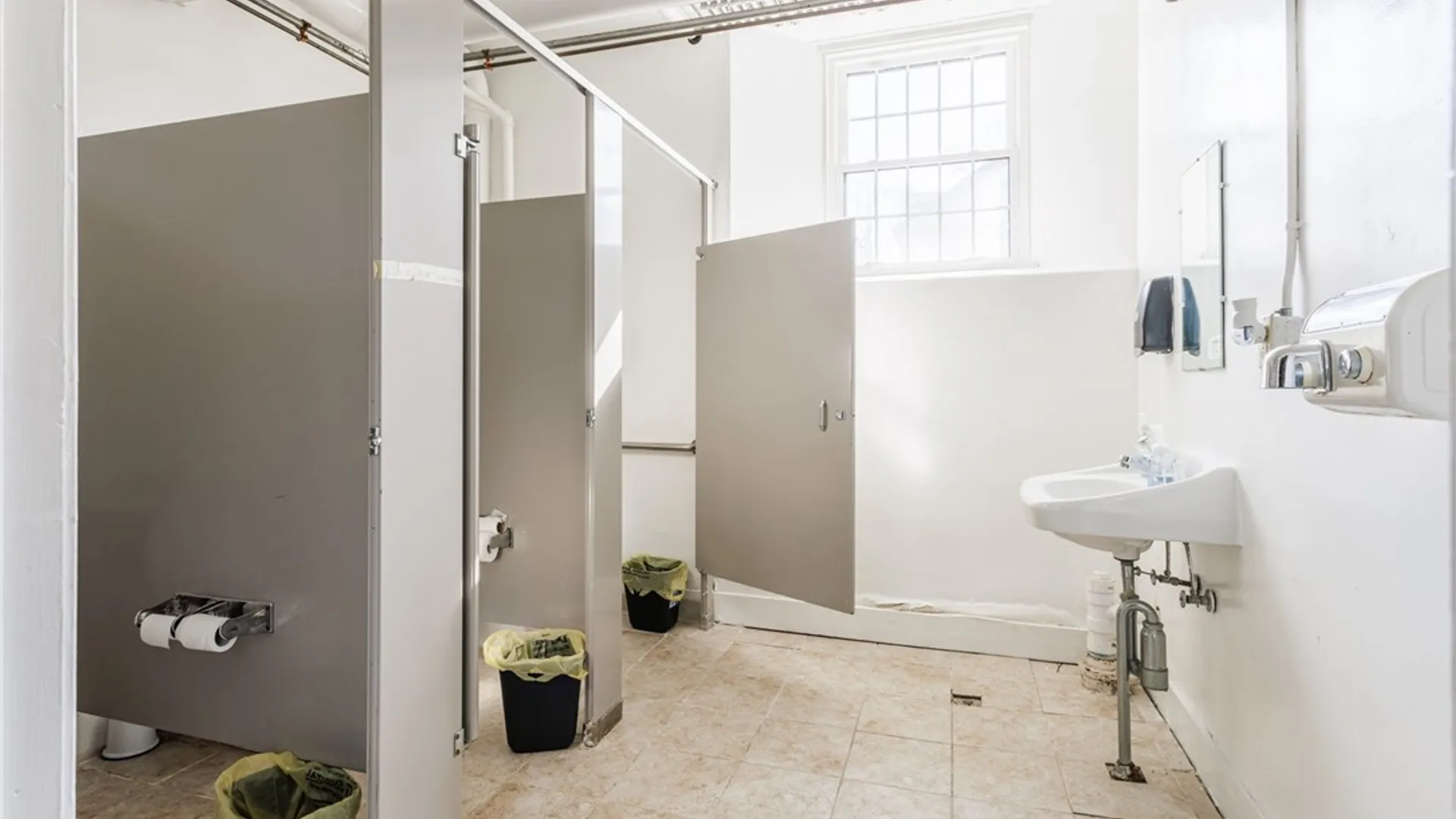 Property at 1006 Monroe Avenue, Rochester, NY 14620 31