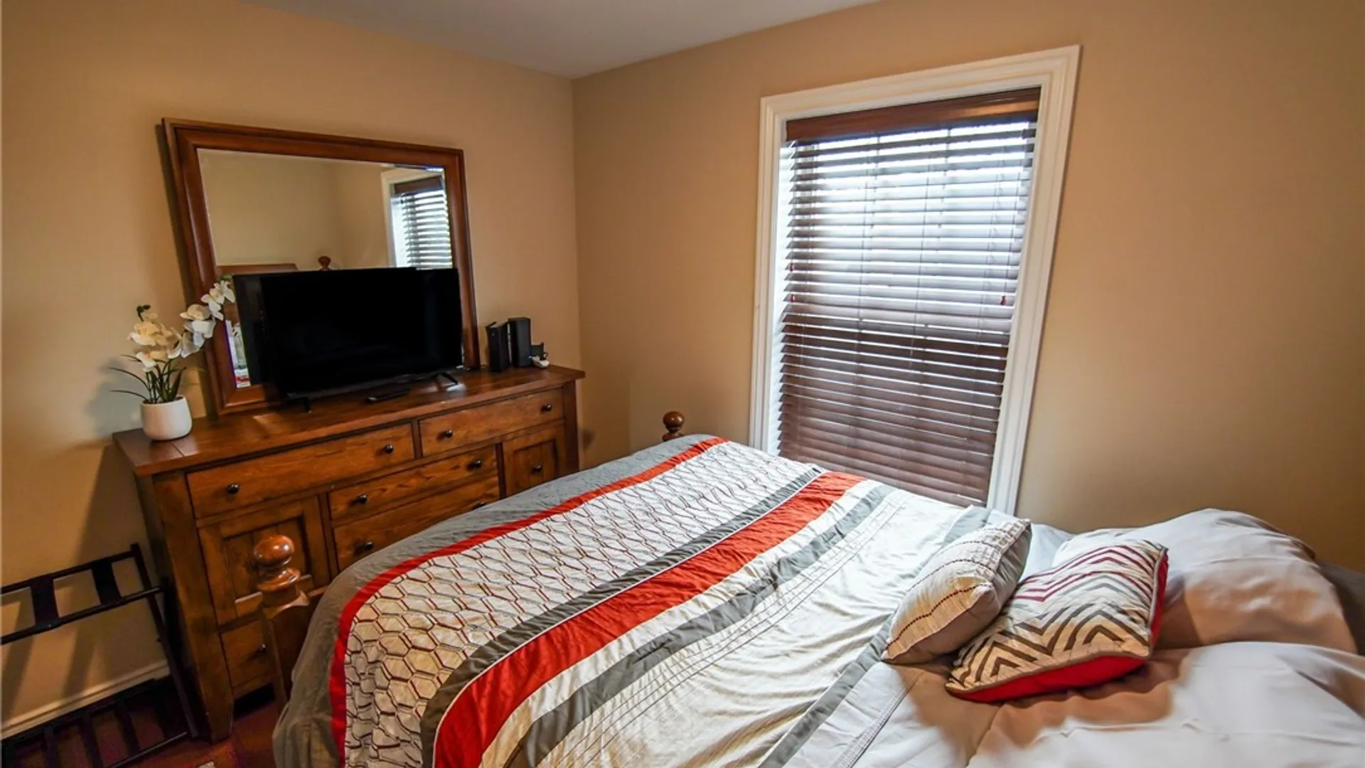 Property at 67 Harvard Place, Buffalo, NY 14209 14