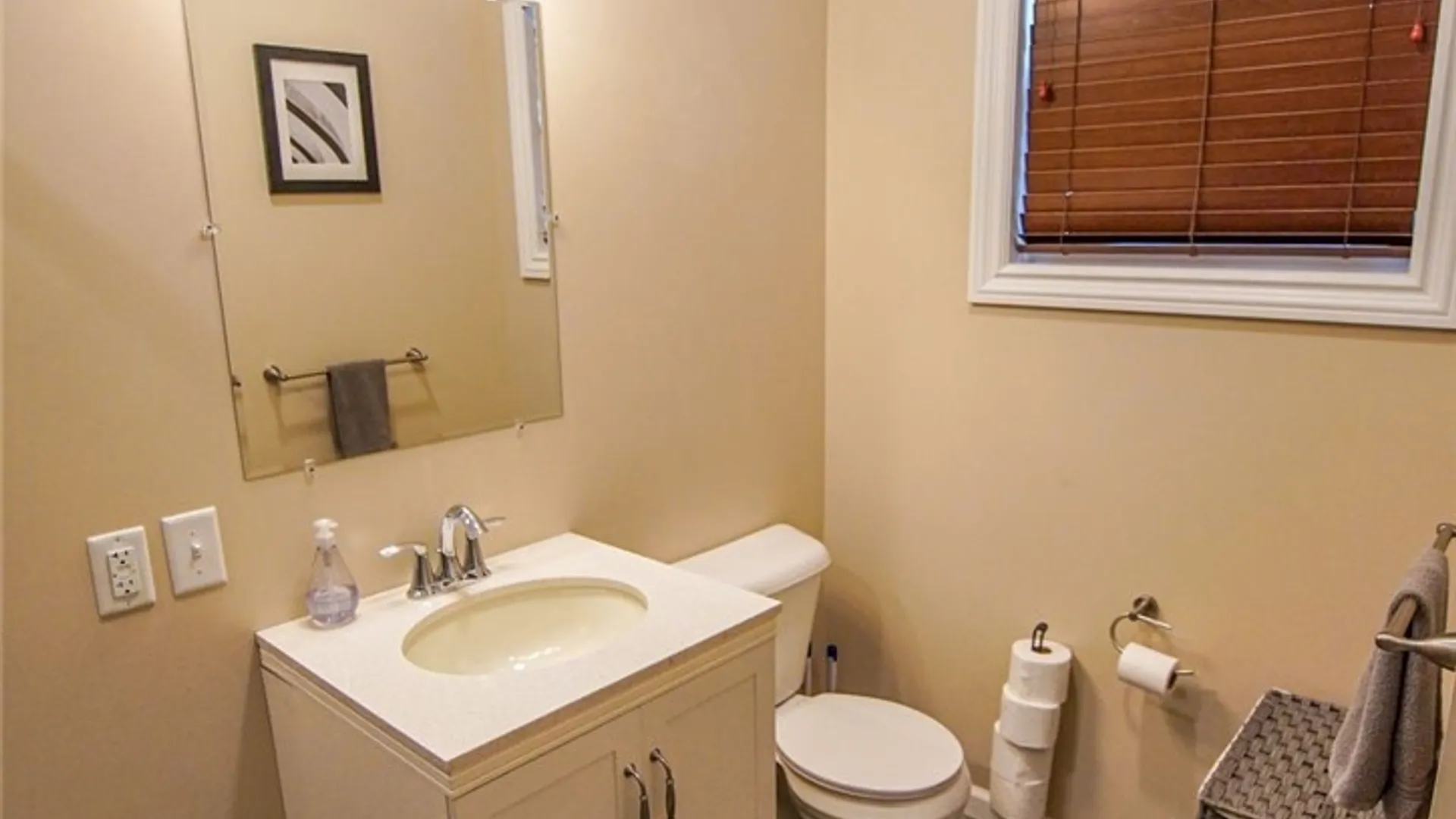 Property at 67 Harvard Place, Buffalo, NY 14209 27