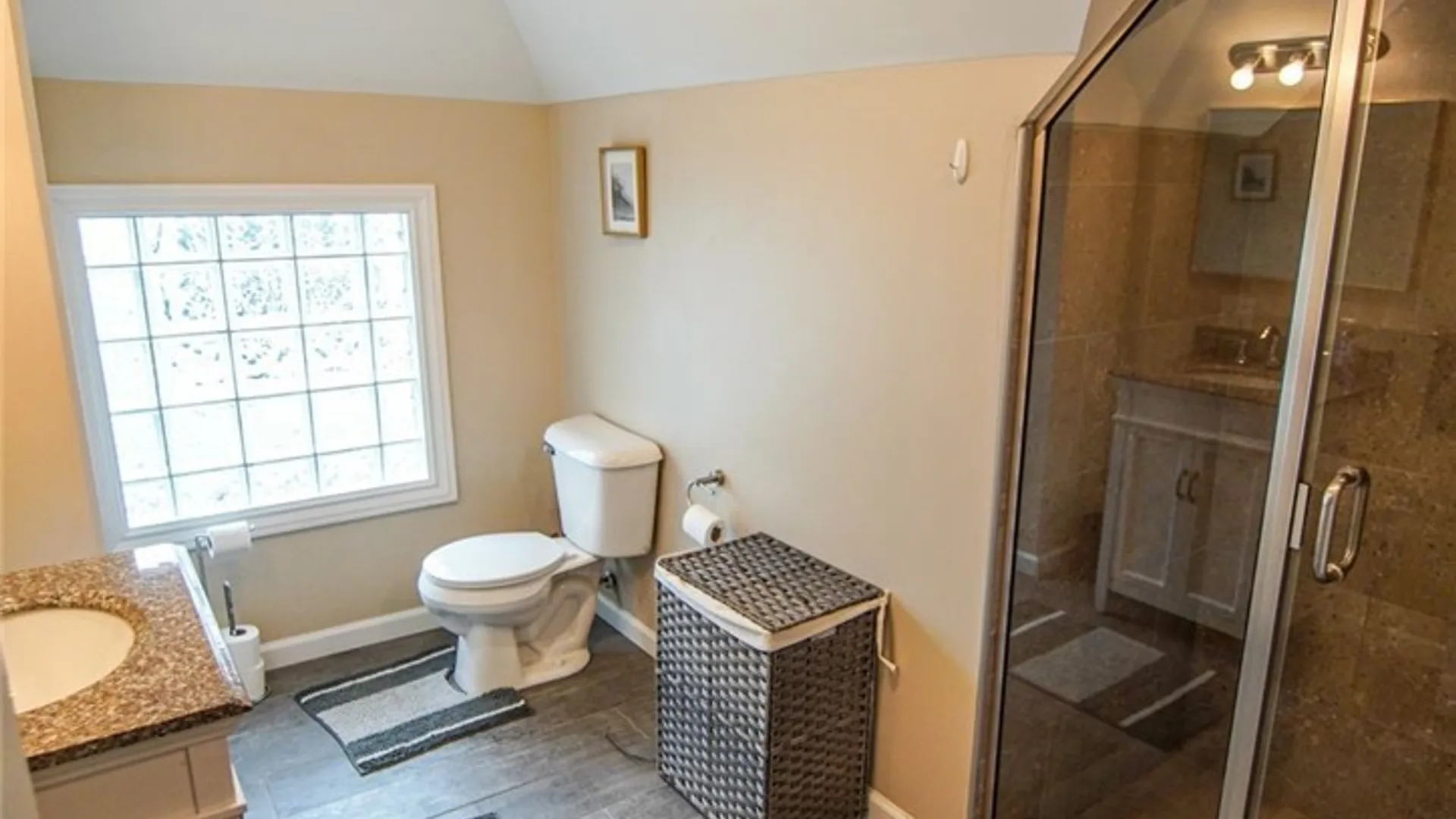 Property at 67 Harvard Place, Buffalo, NY 14209 46