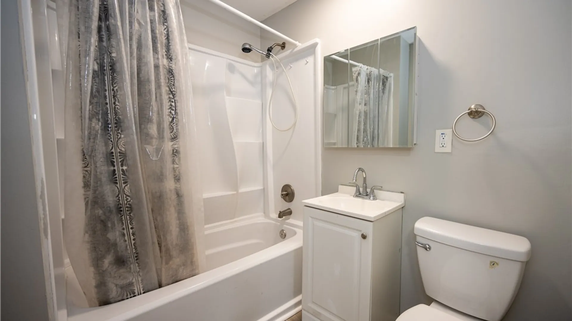 Property at 315 Park Drive, Tonawanda, NY 14150 11