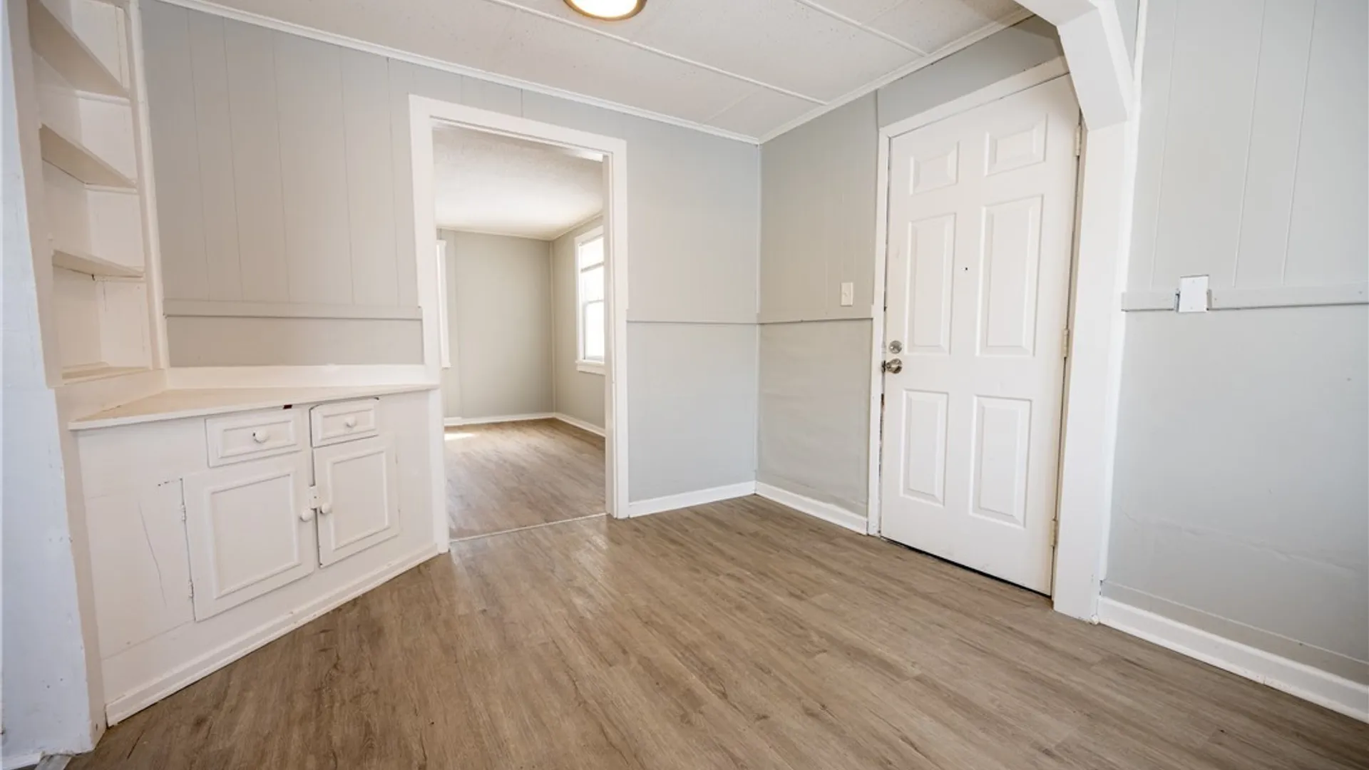 Property at 315 Park Drive, Tonawanda, NY 14150 14