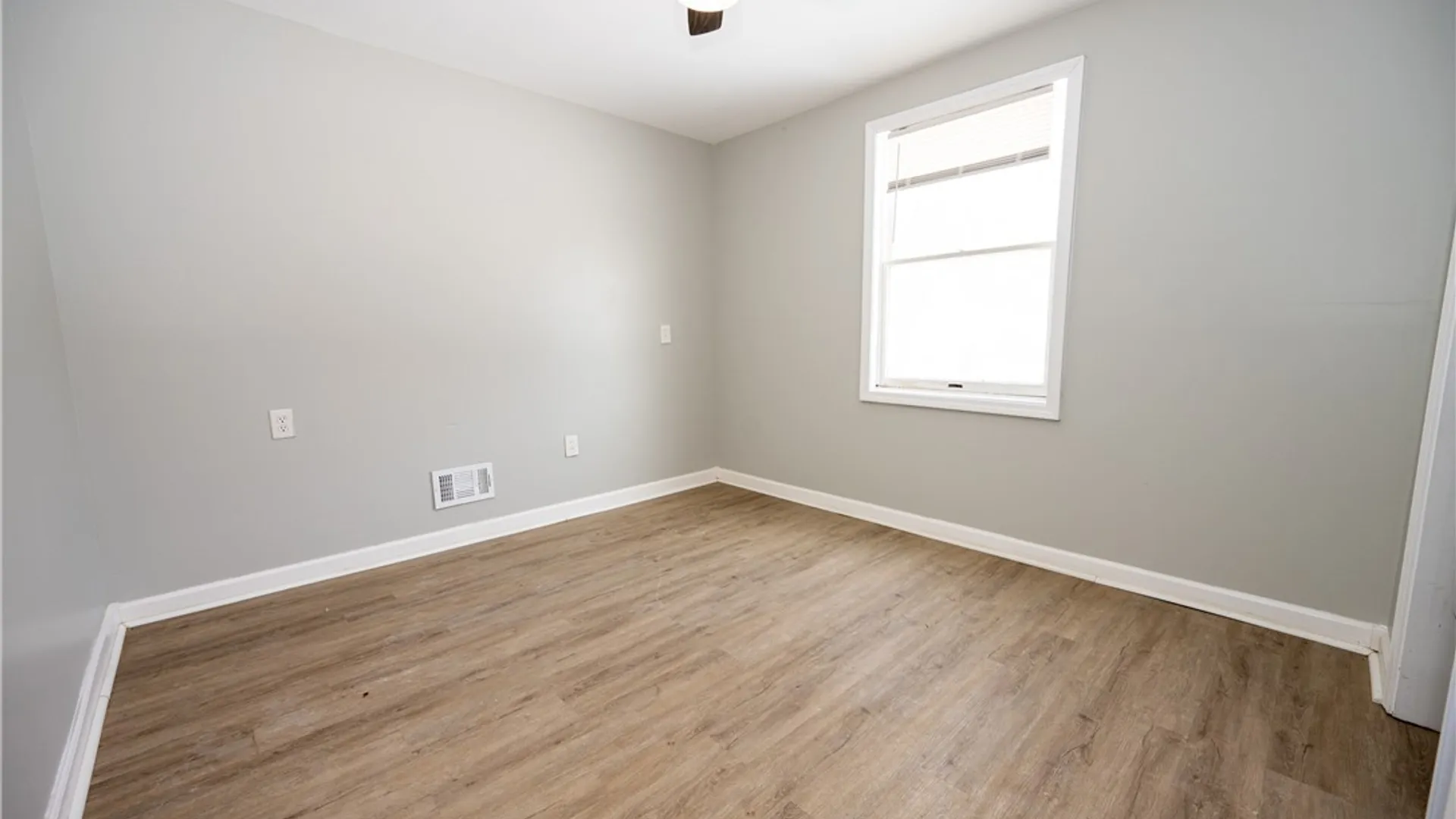 Property at 315 Park Drive, Tonawanda, NY 14150 18