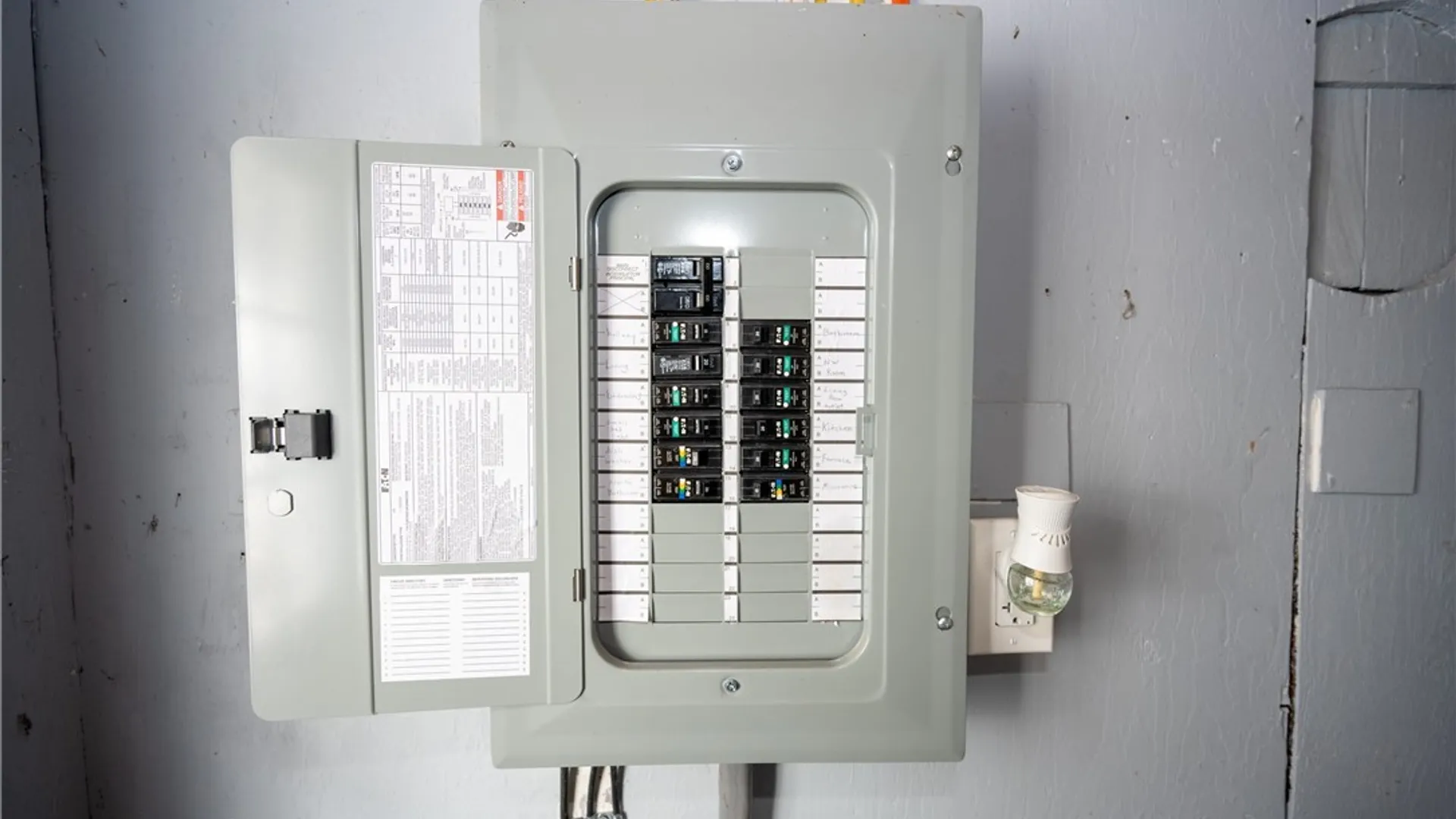 Property at 315 Park Drive, Tonawanda, NY 14150 25