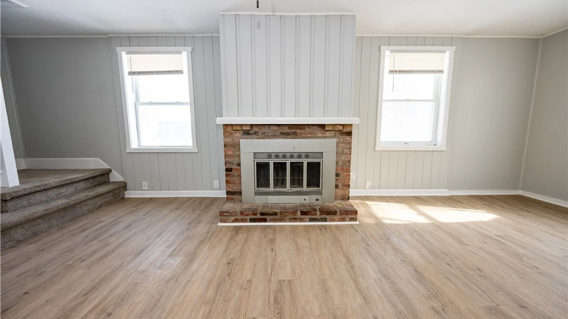 Property at 315 Park Drive, Tonawanda, NY 14150 4