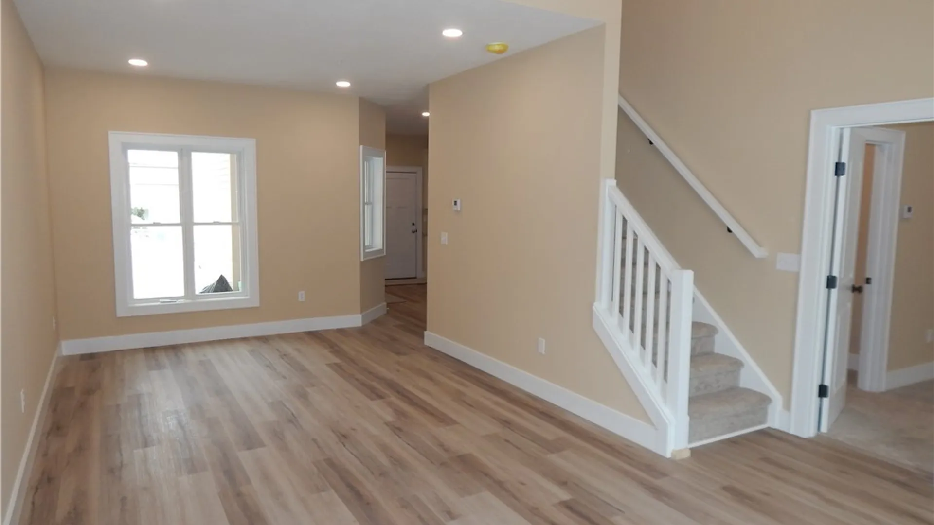 Property at 302 Bunker Hill, Syracuse, NY 13207 12