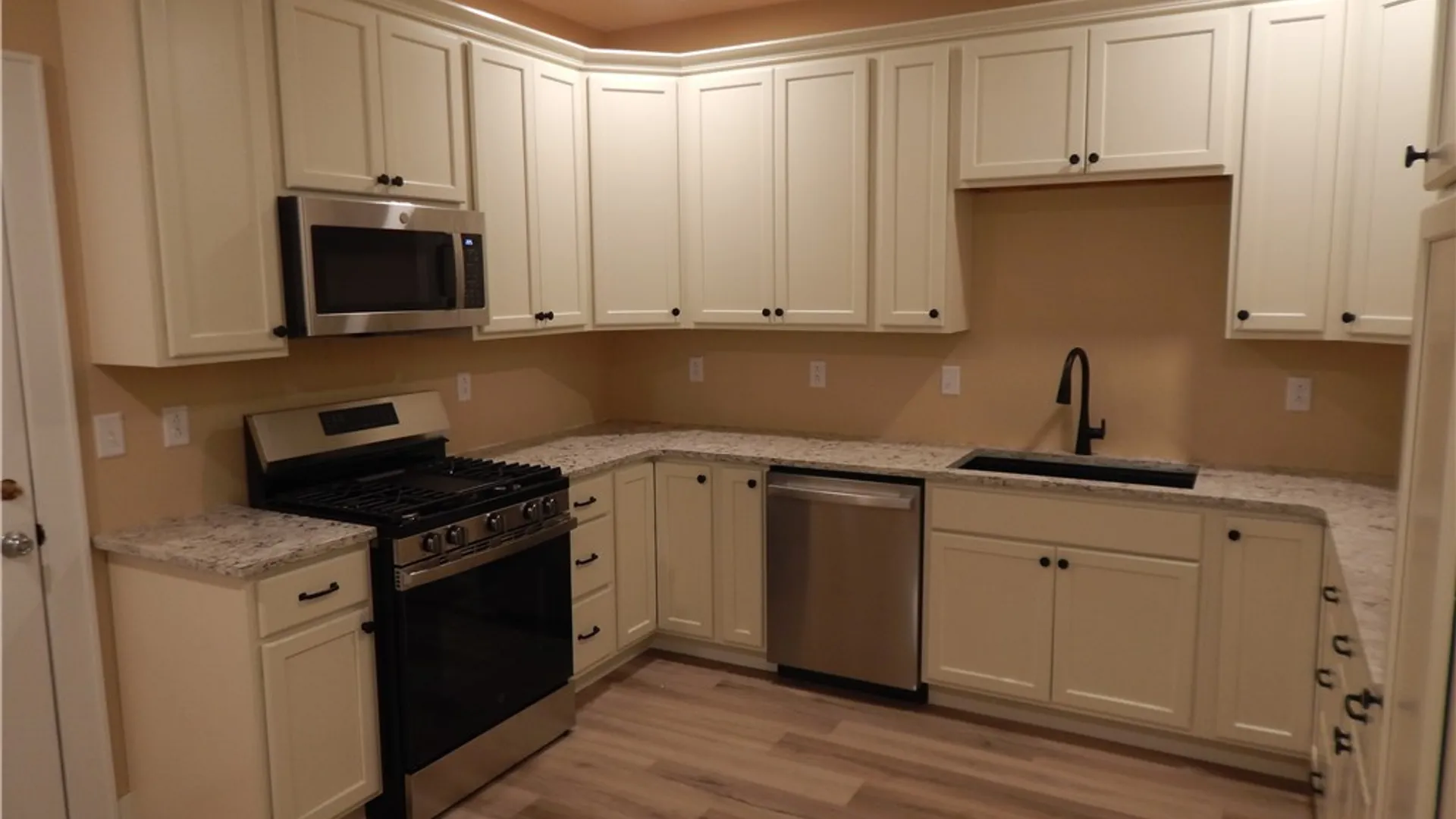 Property at 302 Bunker Hill, Syracuse, NY 13207 2