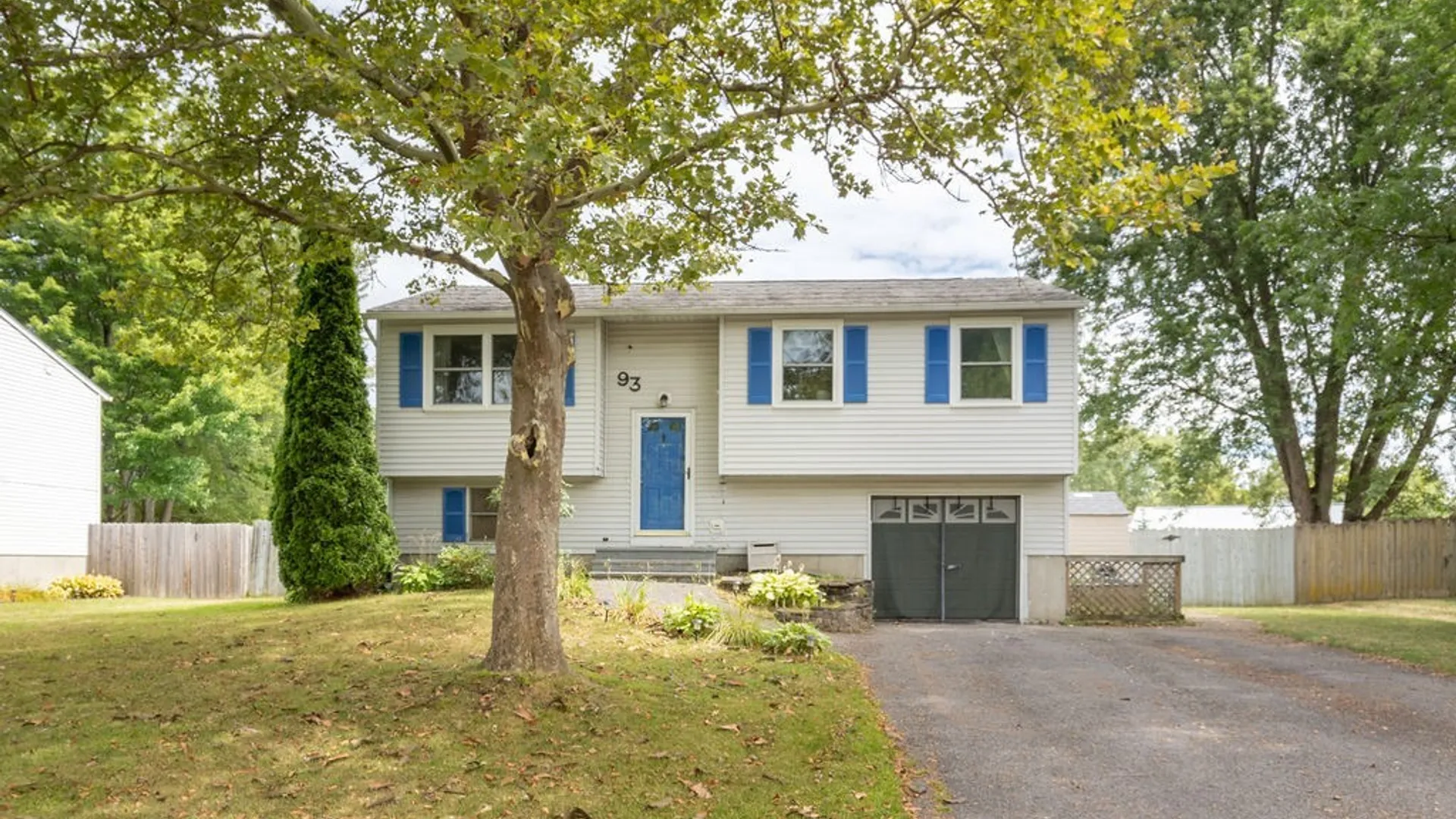 Property at 93 Ripplebrook Lane, Manlius, NY 13116 21