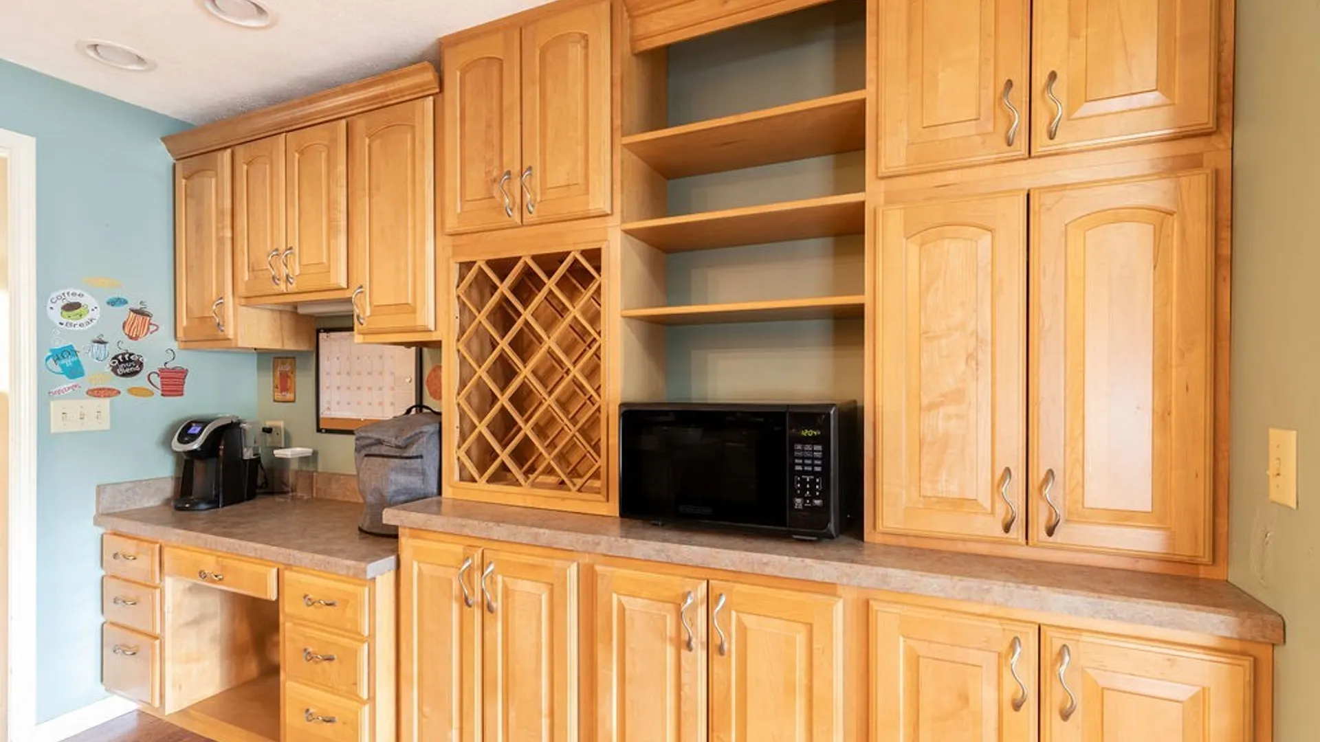 Property at 93 Ripplebrook Lane, Manlius, NY 13116 7