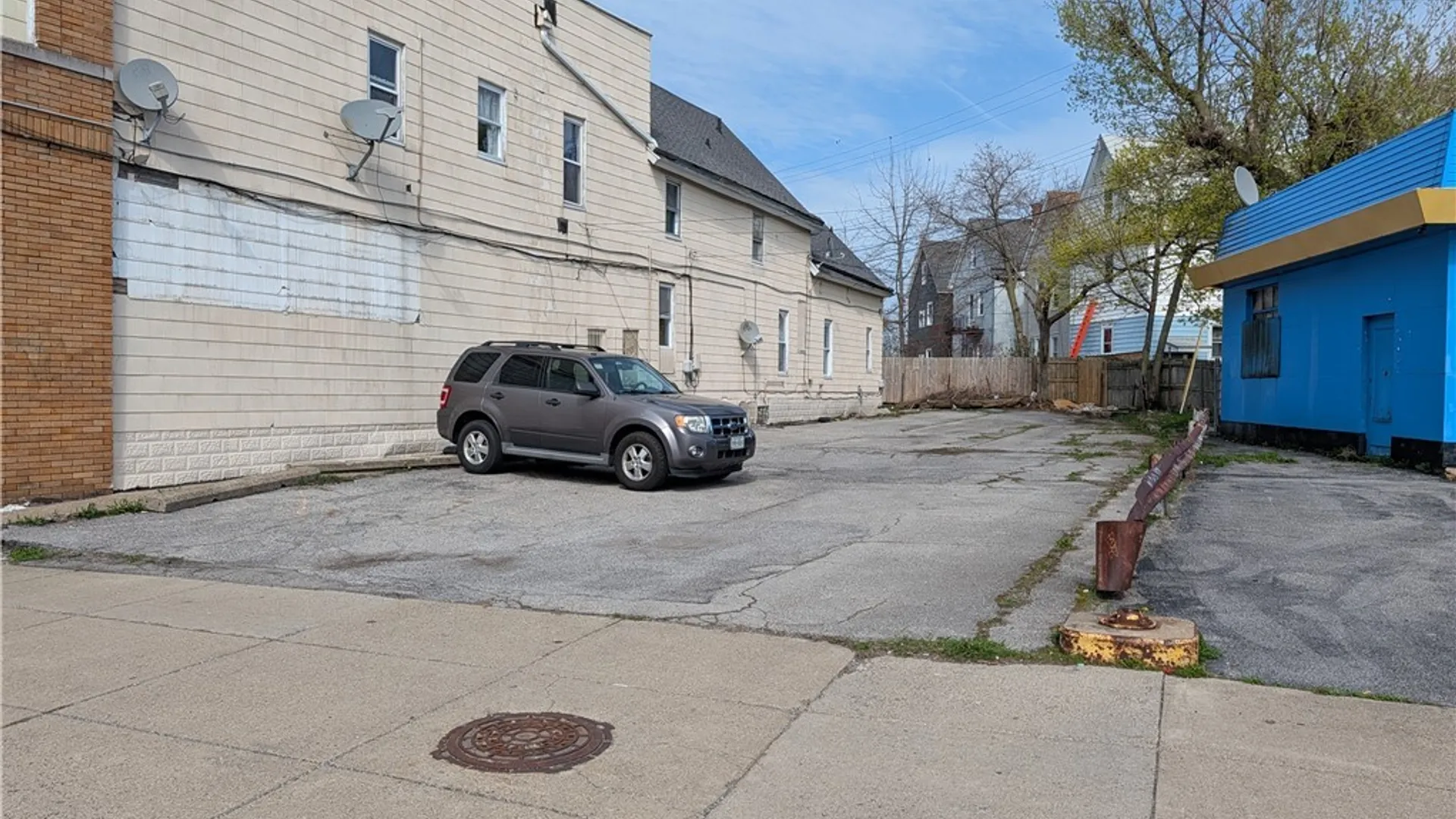 Property at 21 GRANT Street, Buffalo, NY 14213 2