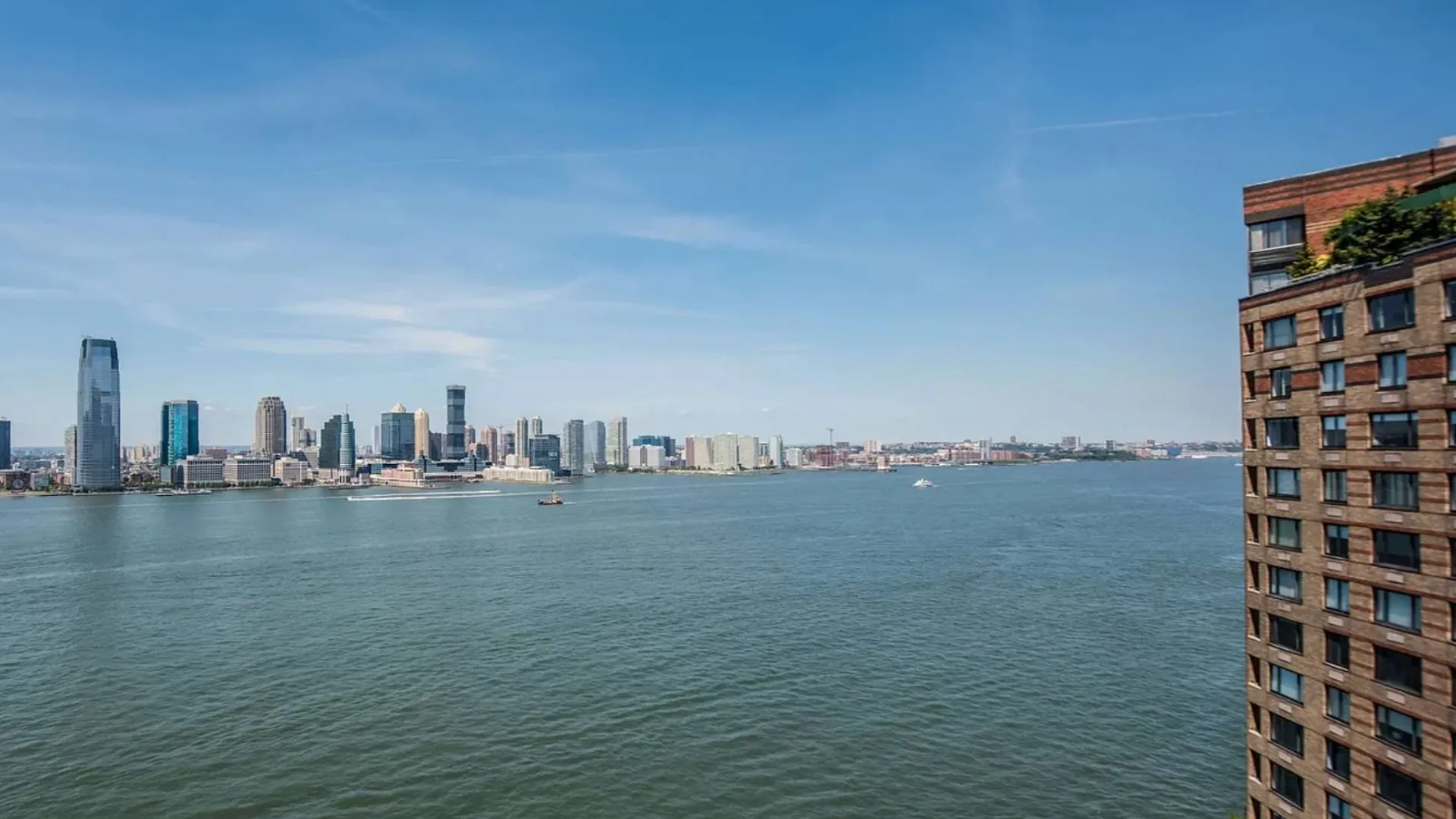 Property at 200 Rector Place, New York, NY 10280 22