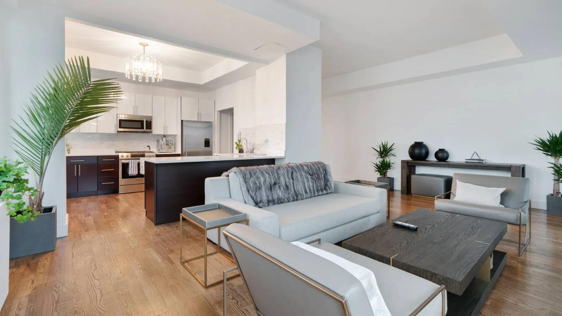 Property at 200 Rector Place, New York, NY 10280 8