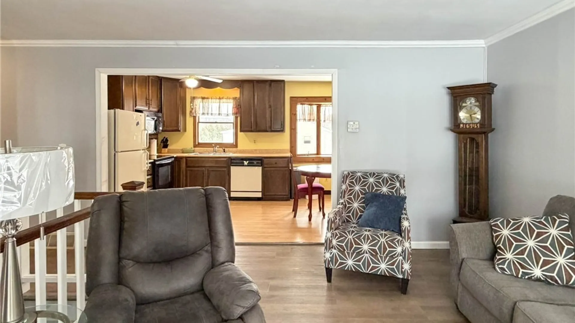 Property at 1500 Redwood Avenue, Utica, NY 13502 10