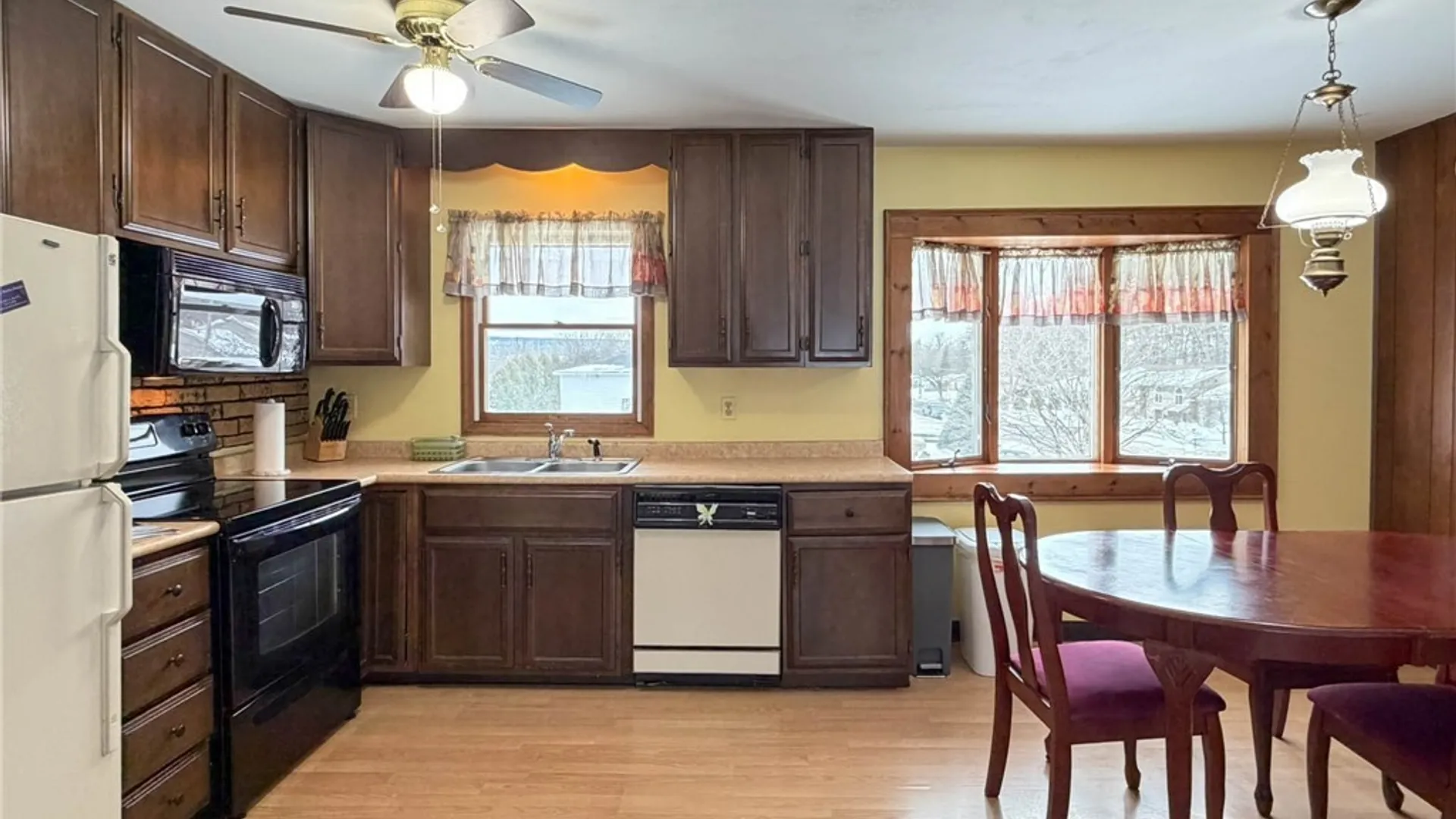 Property at 1500 Redwood Avenue, Utica, NY 13502 11