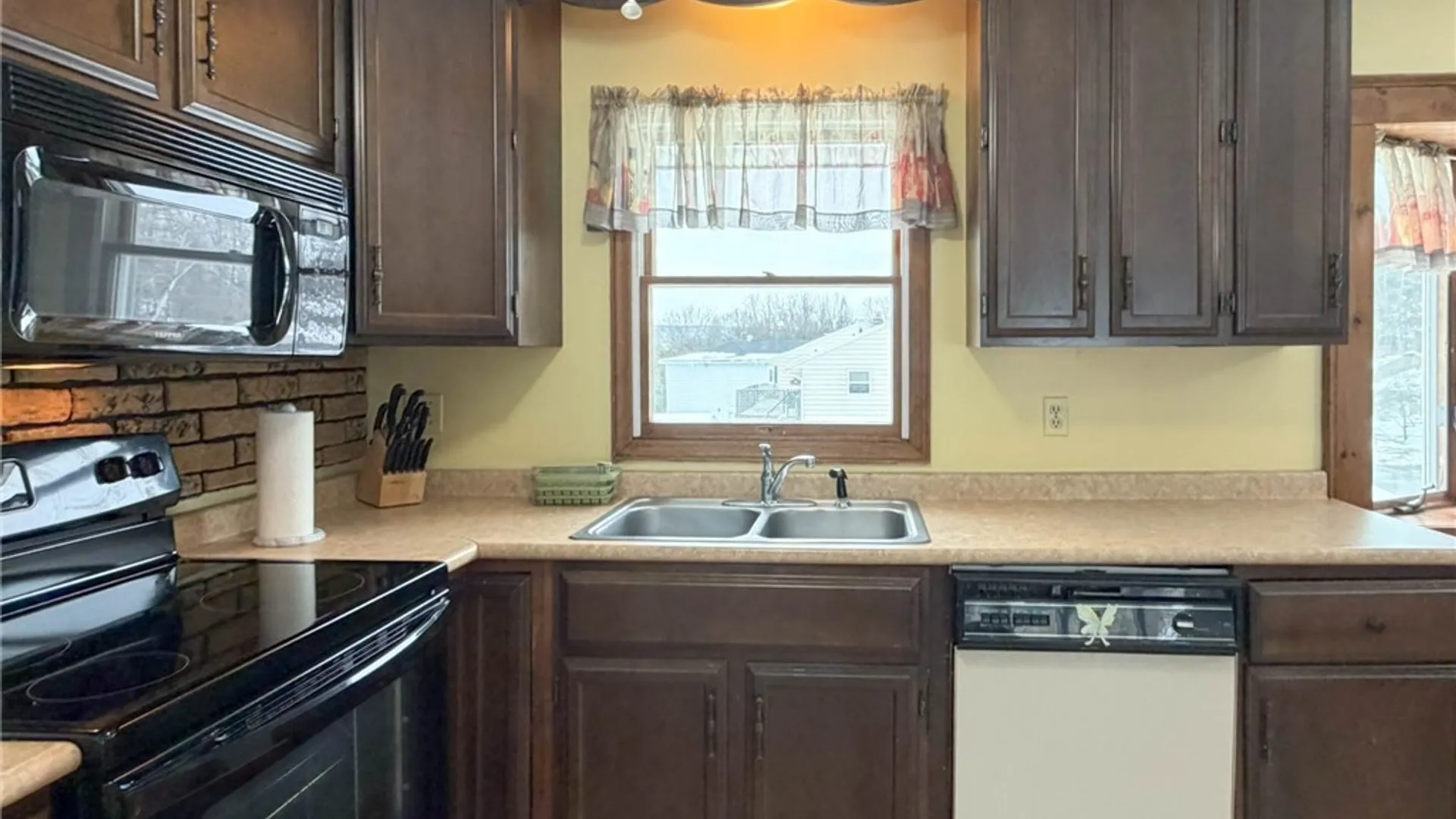 Property at 1500 Redwood Avenue, Utica, NY 13502 14