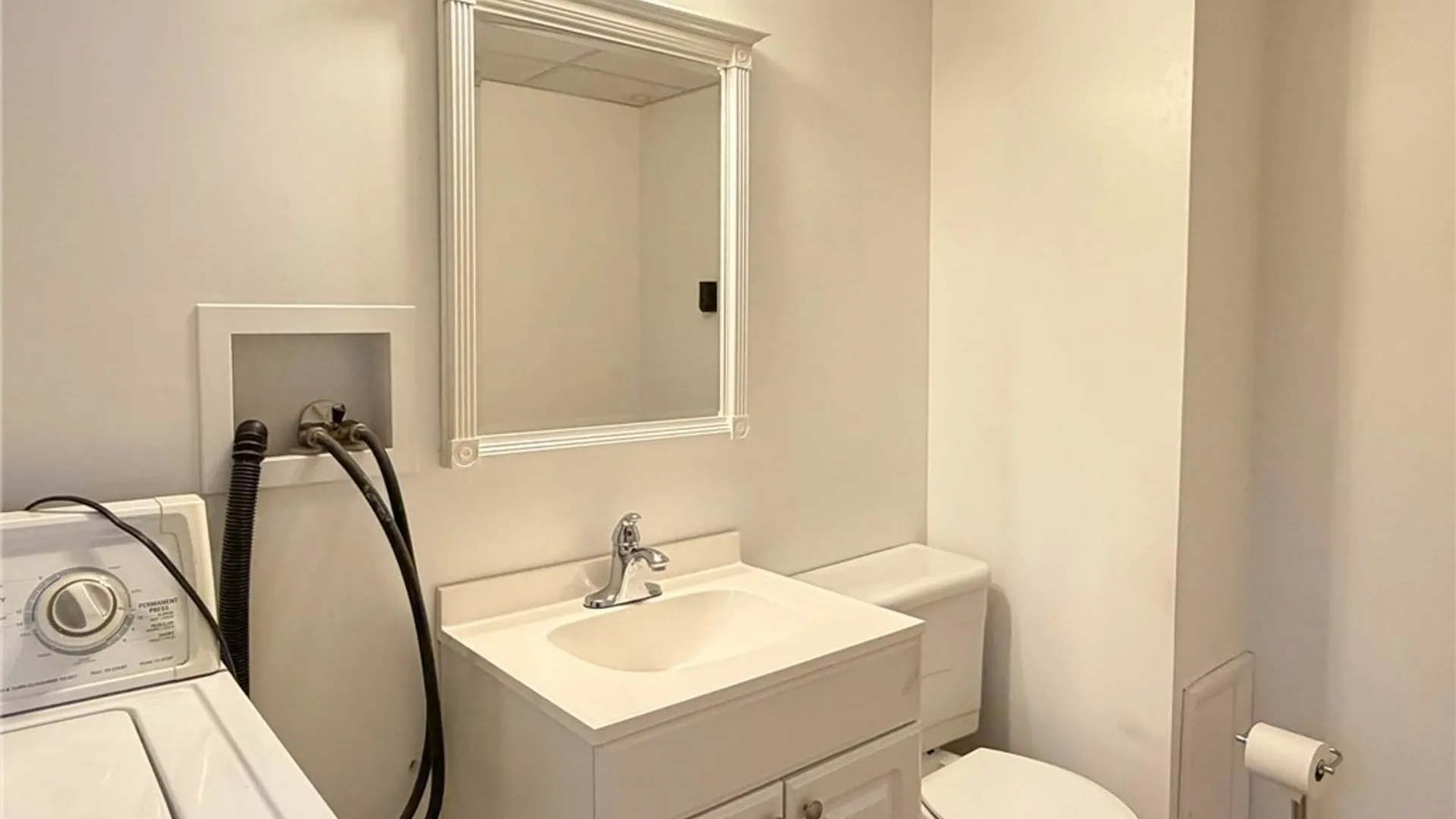 Property at 1500 Redwood Avenue, Utica, NY 13502 32