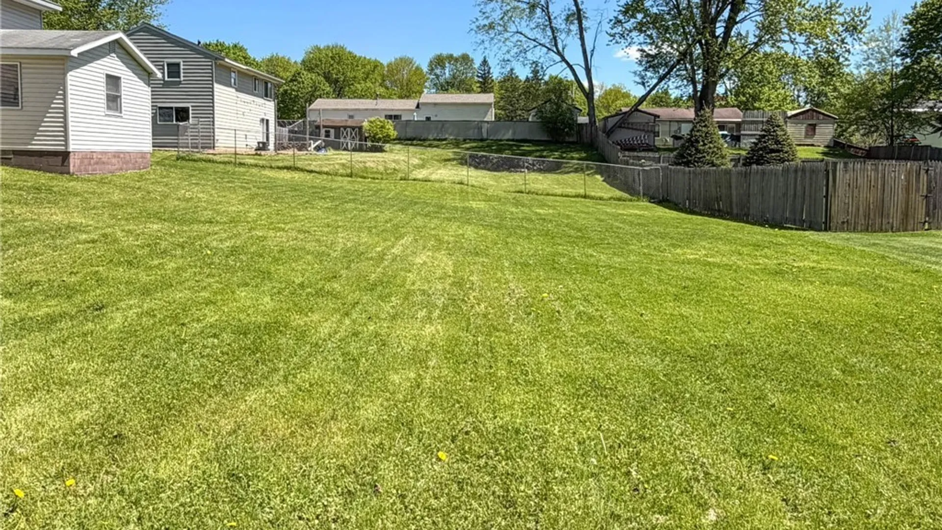 Property at 1500 Redwood Avenue, Utica, NY 13502 40