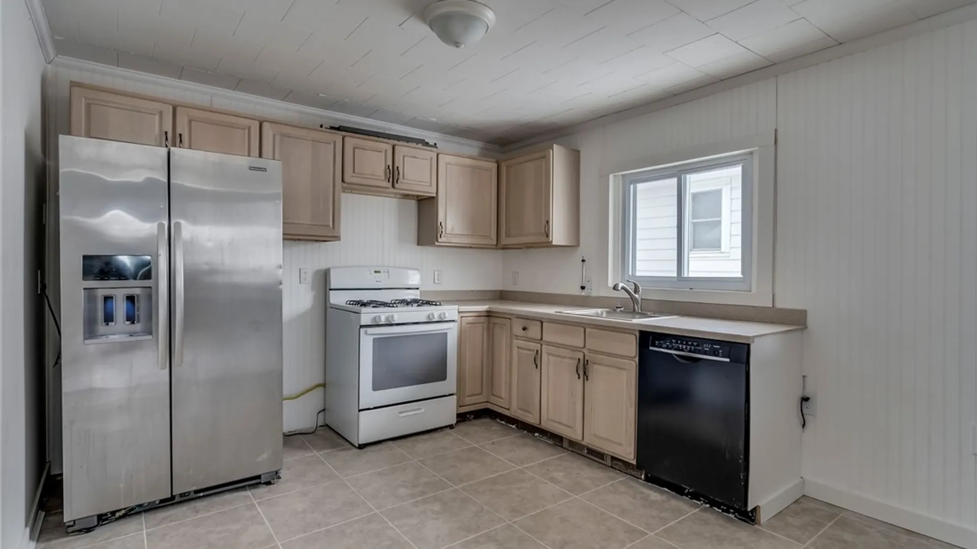 Property at 243 2nd Street, Oswego, NY 13126 3