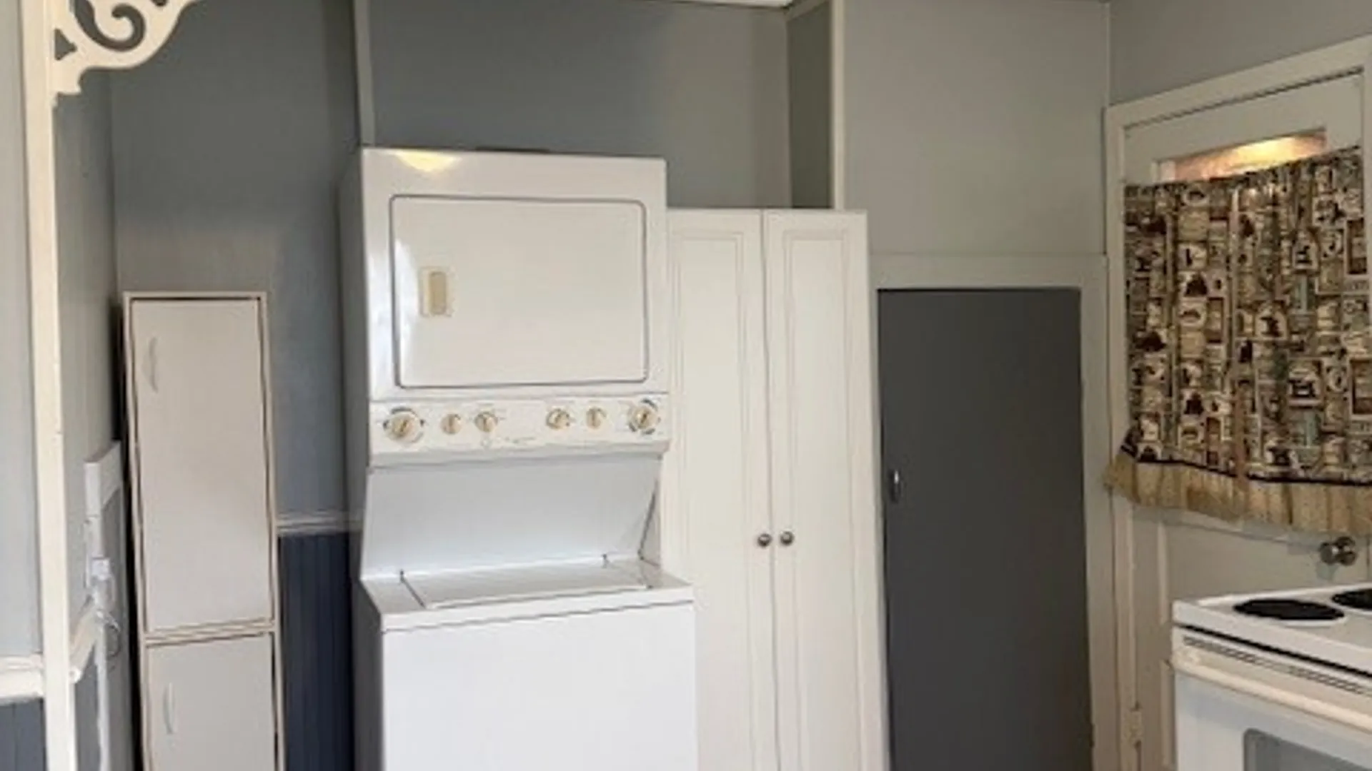 Property at 217 Kendall Place, Elmira City, NY 14901 13