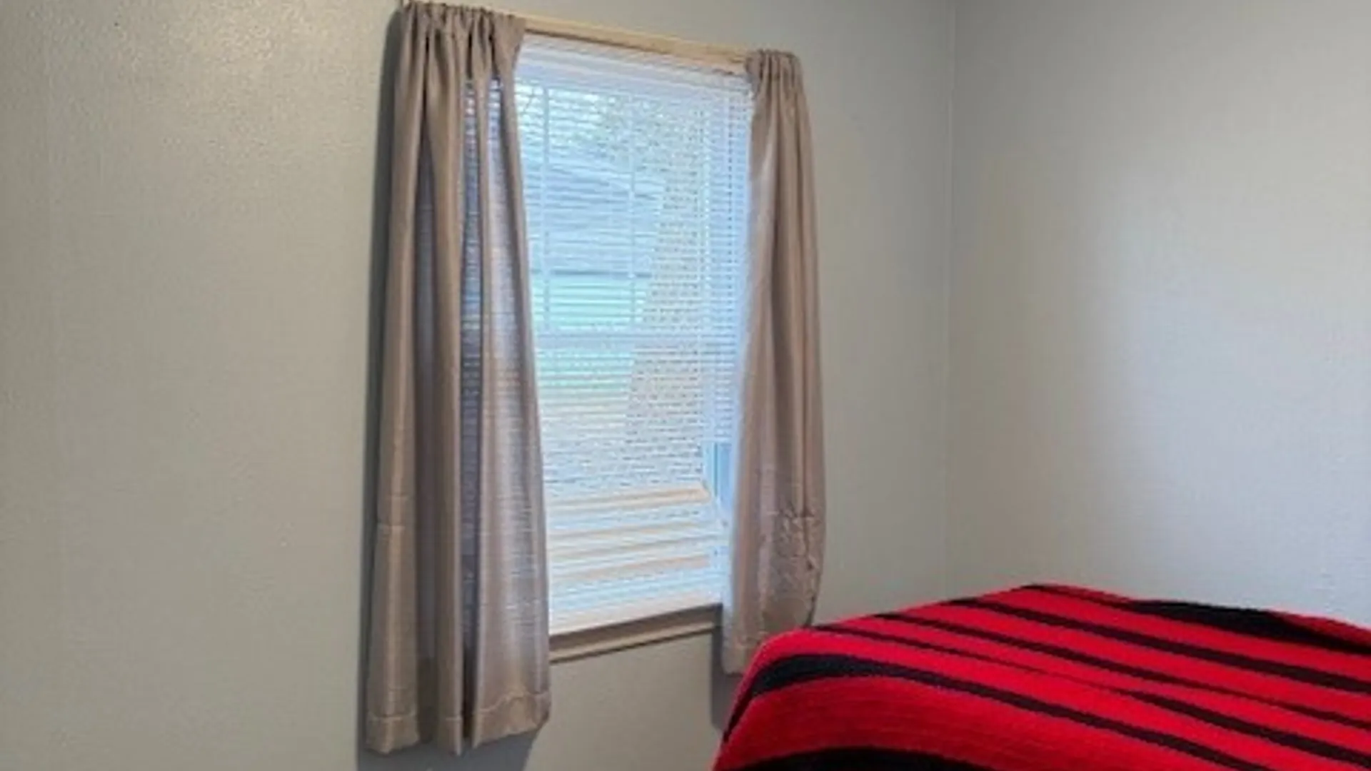 Property at 217 Kendall Place, Elmira City, NY 14901 22