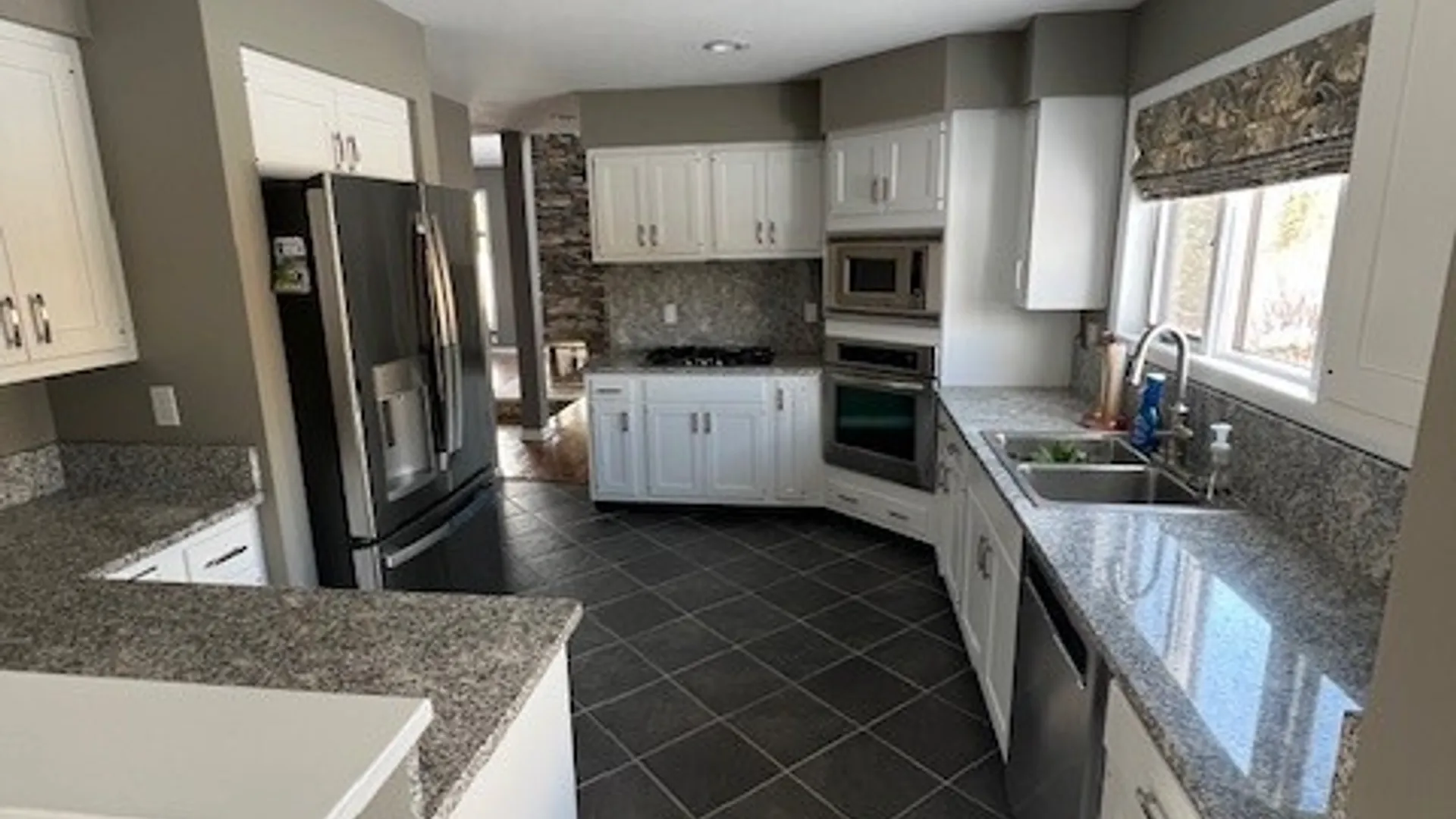 Property at 303 White Heron Circle, Manlius, NY 13066 7