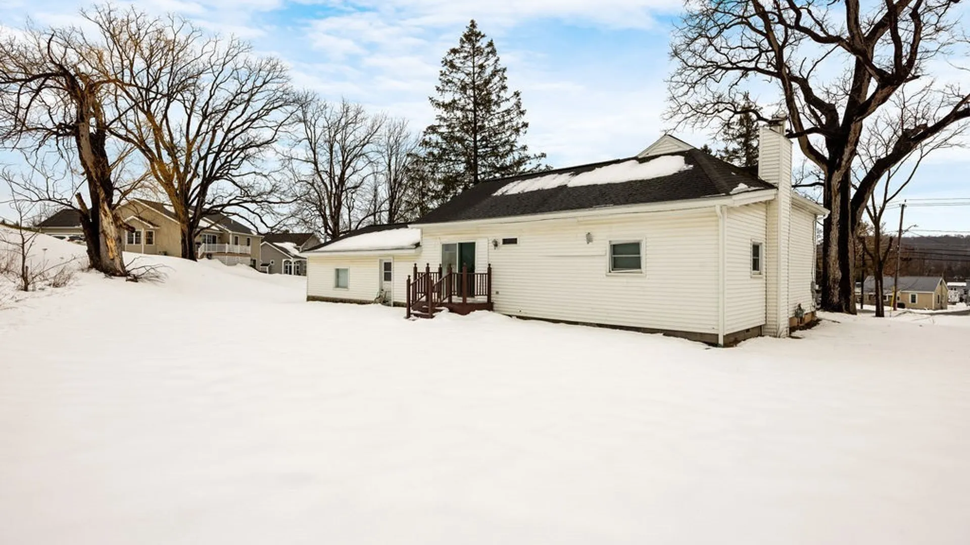 Property at 3759 Warners Road, Camillus, NY 13209 22