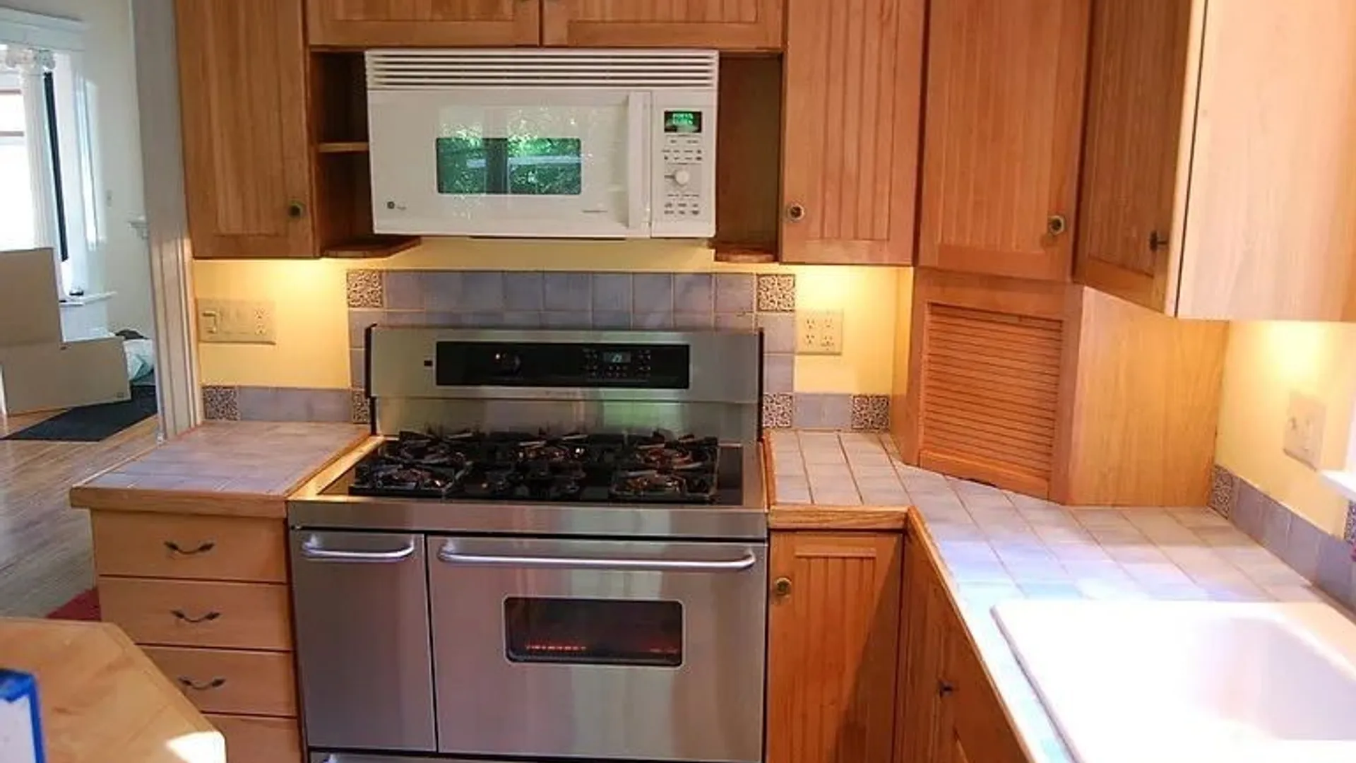 Property at 312 Allen Street, Syracuse, NY 13210 3