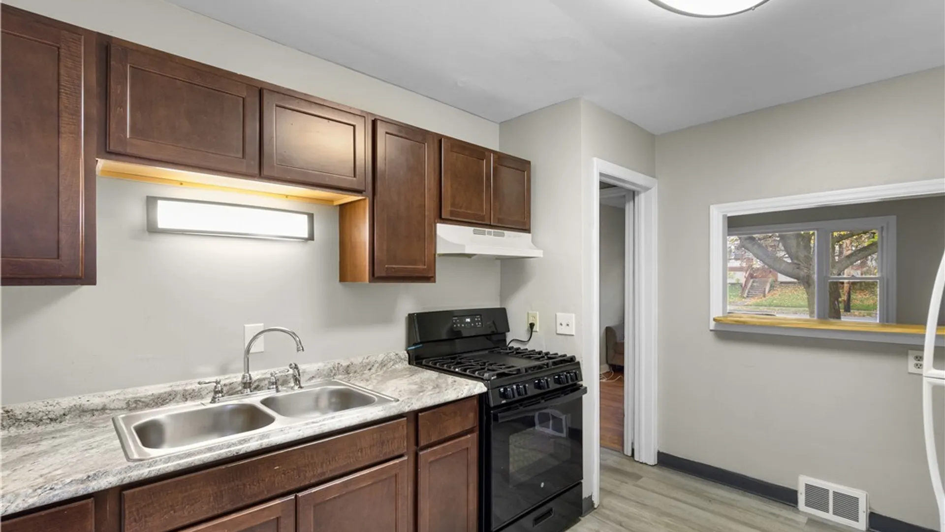 Property at 326 Grant Boulevard, Syracuse, NY 13206 7