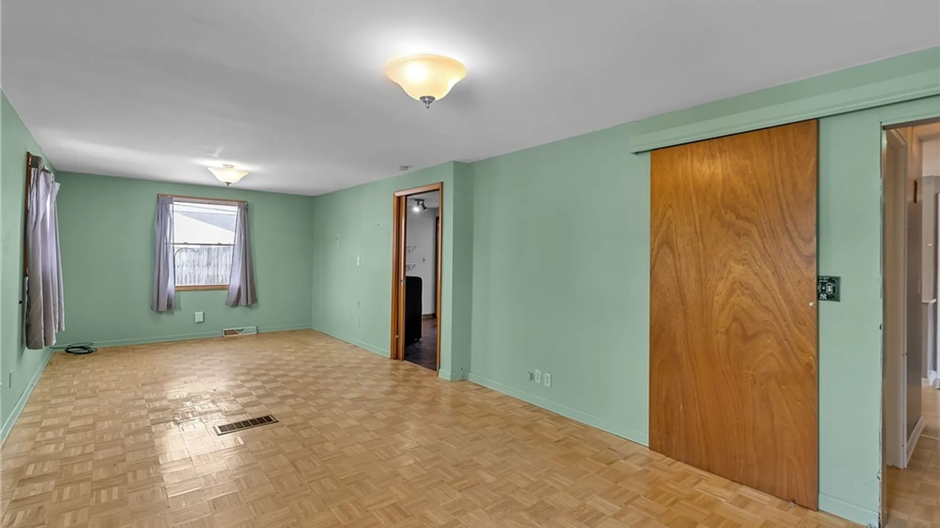 Property at 145 Beyer Drive, Tonawanda, NY 14150 9