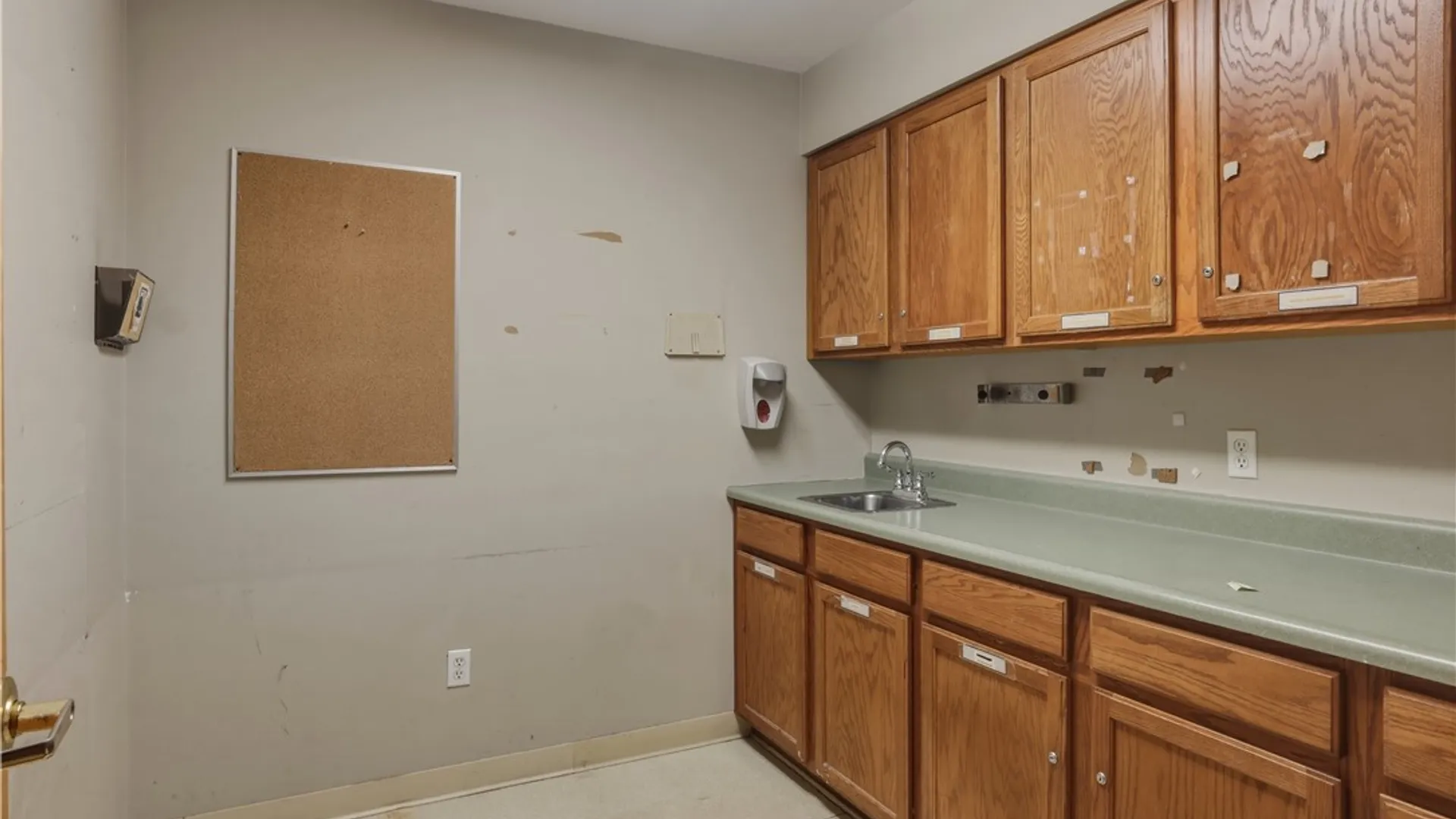 Property at 122 Chemung Place, Elmira City, NY 14904 11